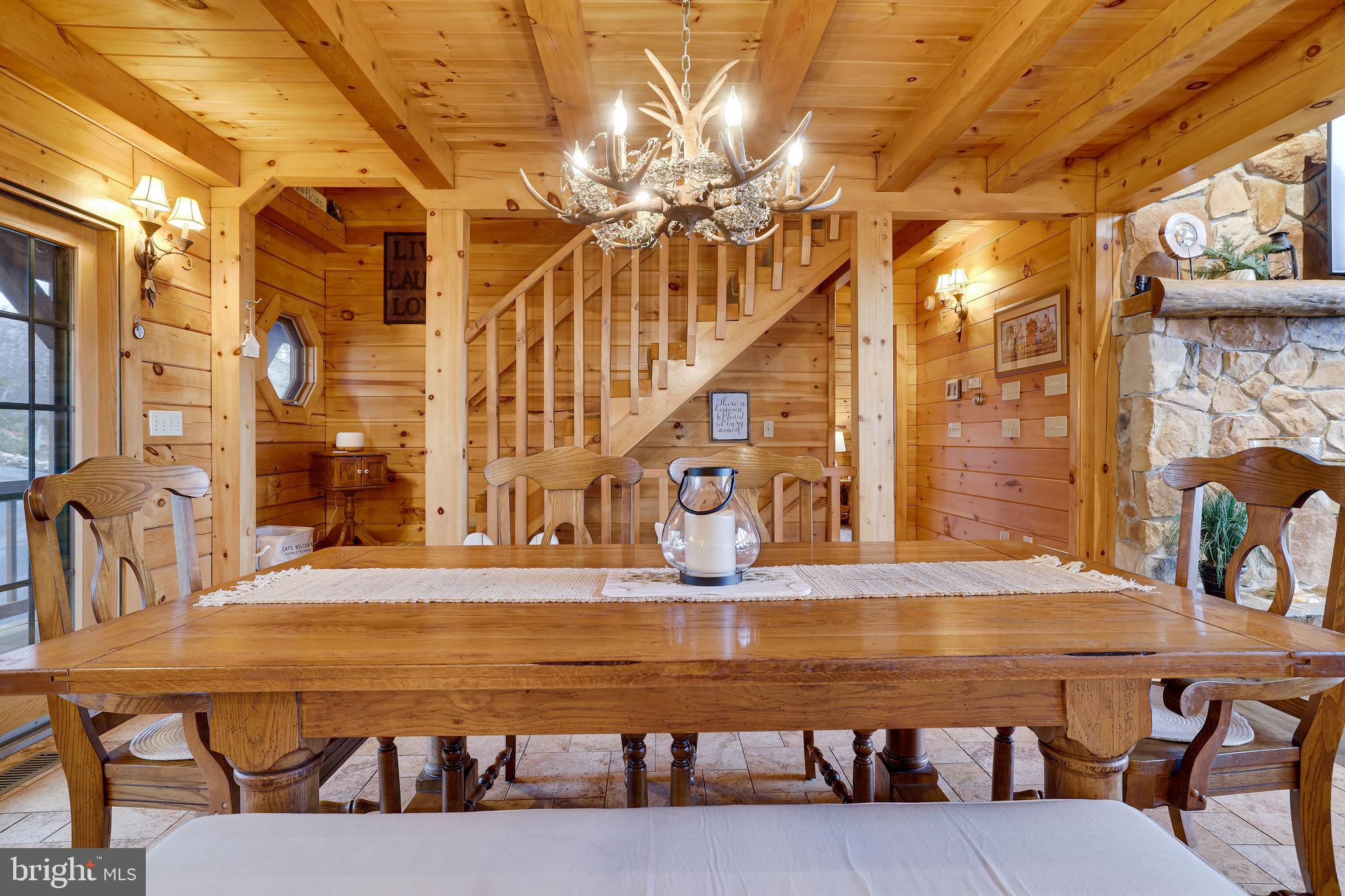 VALLEY VIEW ESTATES - CARBON - Residential