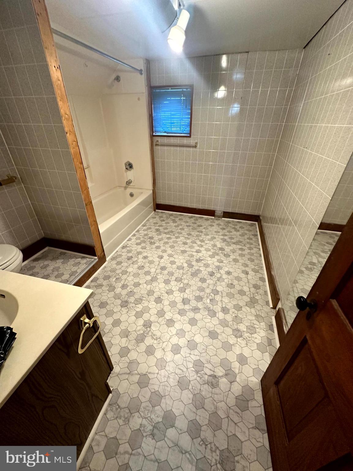 OXFORD BORO - Residential Lease