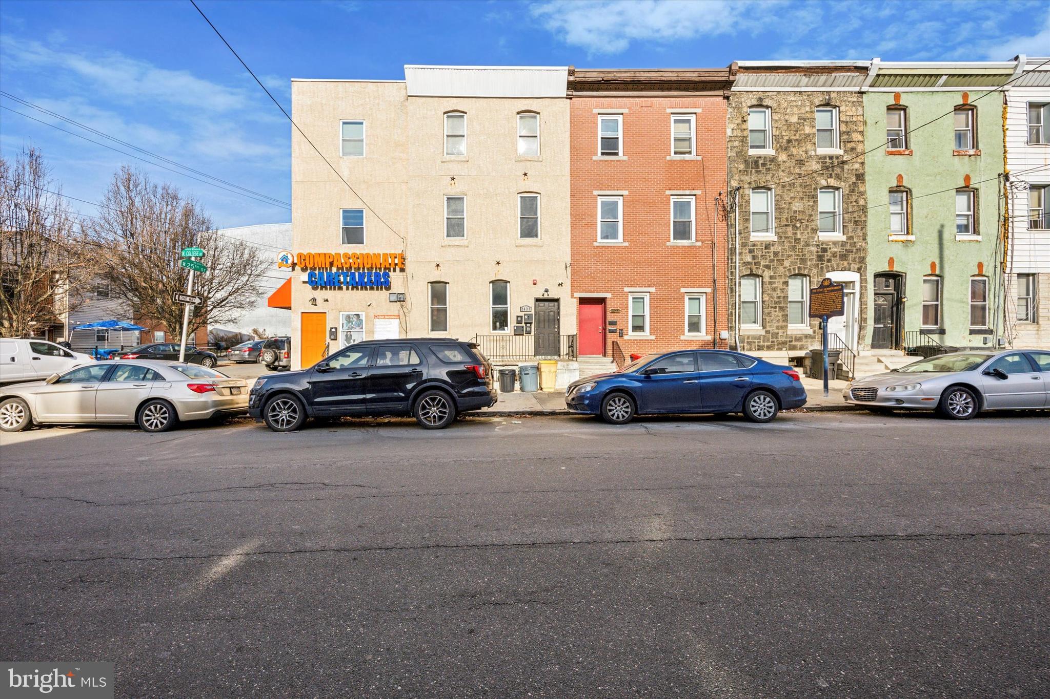 2439 N COLLEGE AVENUE