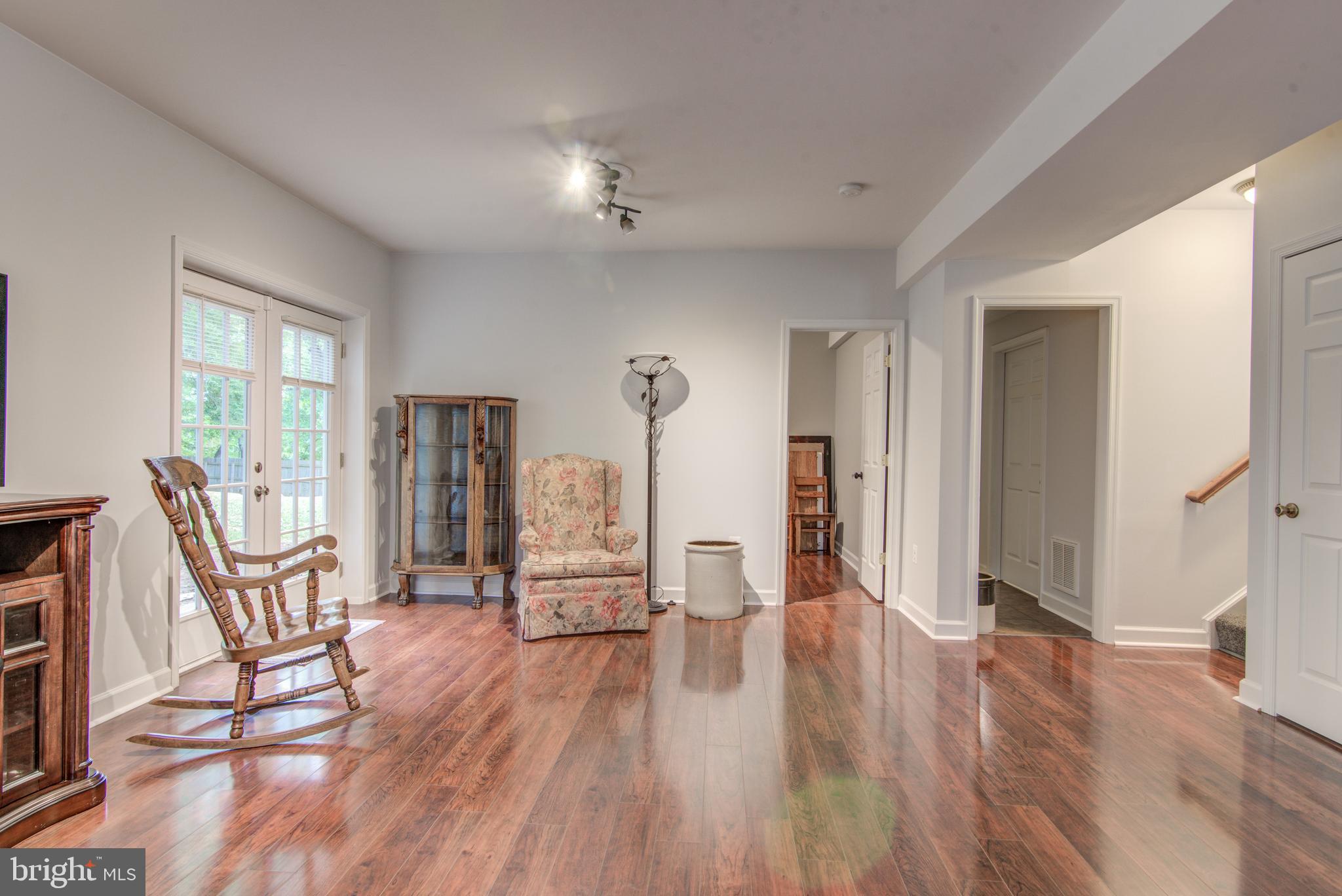 POSSUM POINT - Residential