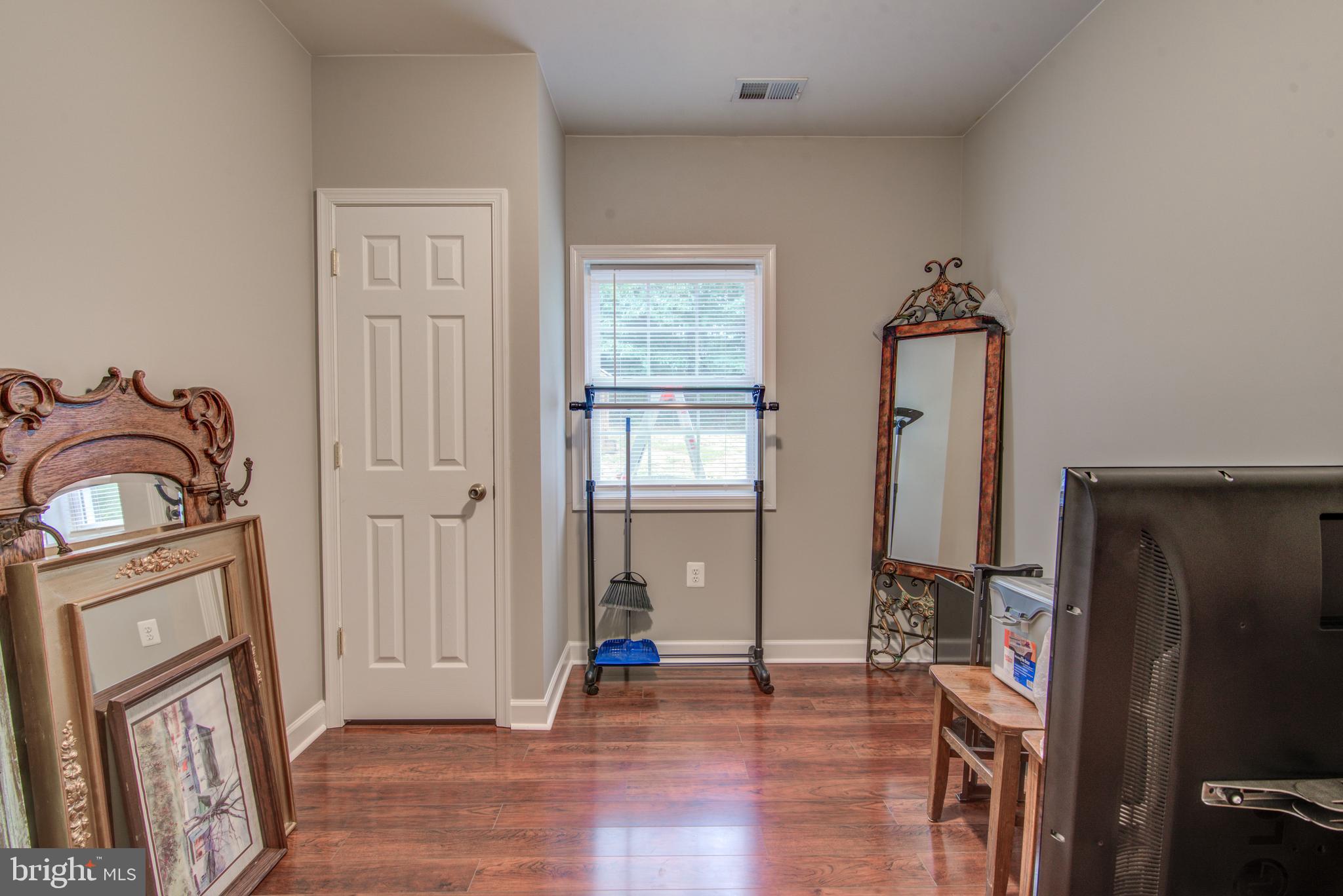 POSSUM POINT - Residential