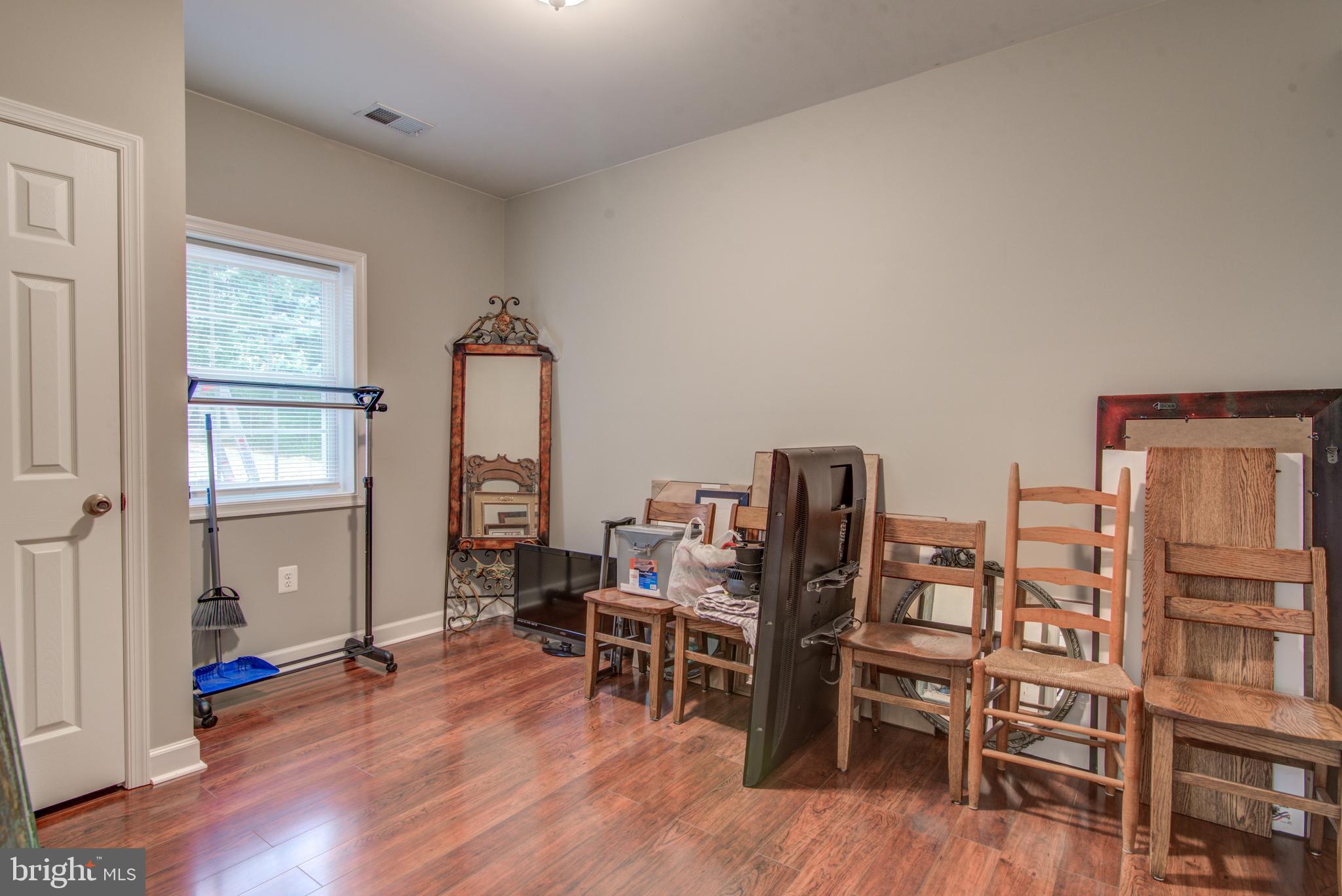 POSSUM POINT - Residential