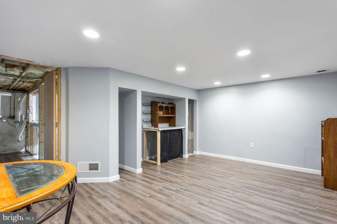 MCSHERRYSTOWN - Residential