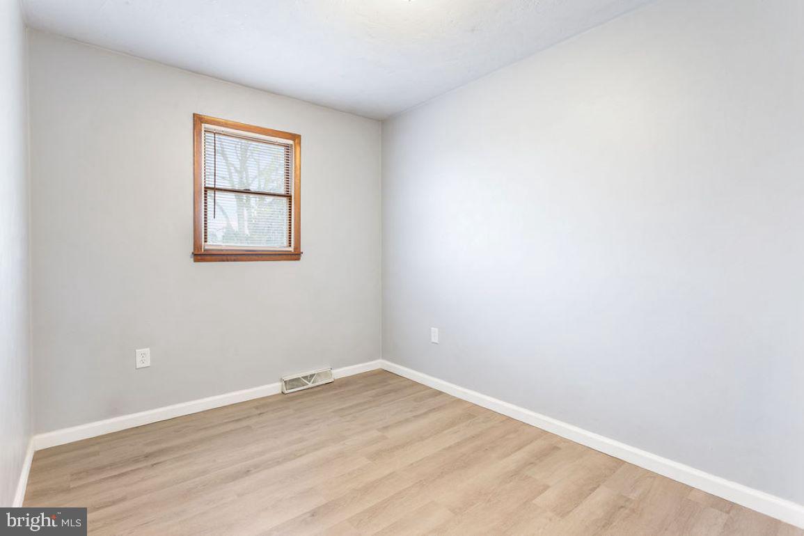 MCSHERRYSTOWN - Residential