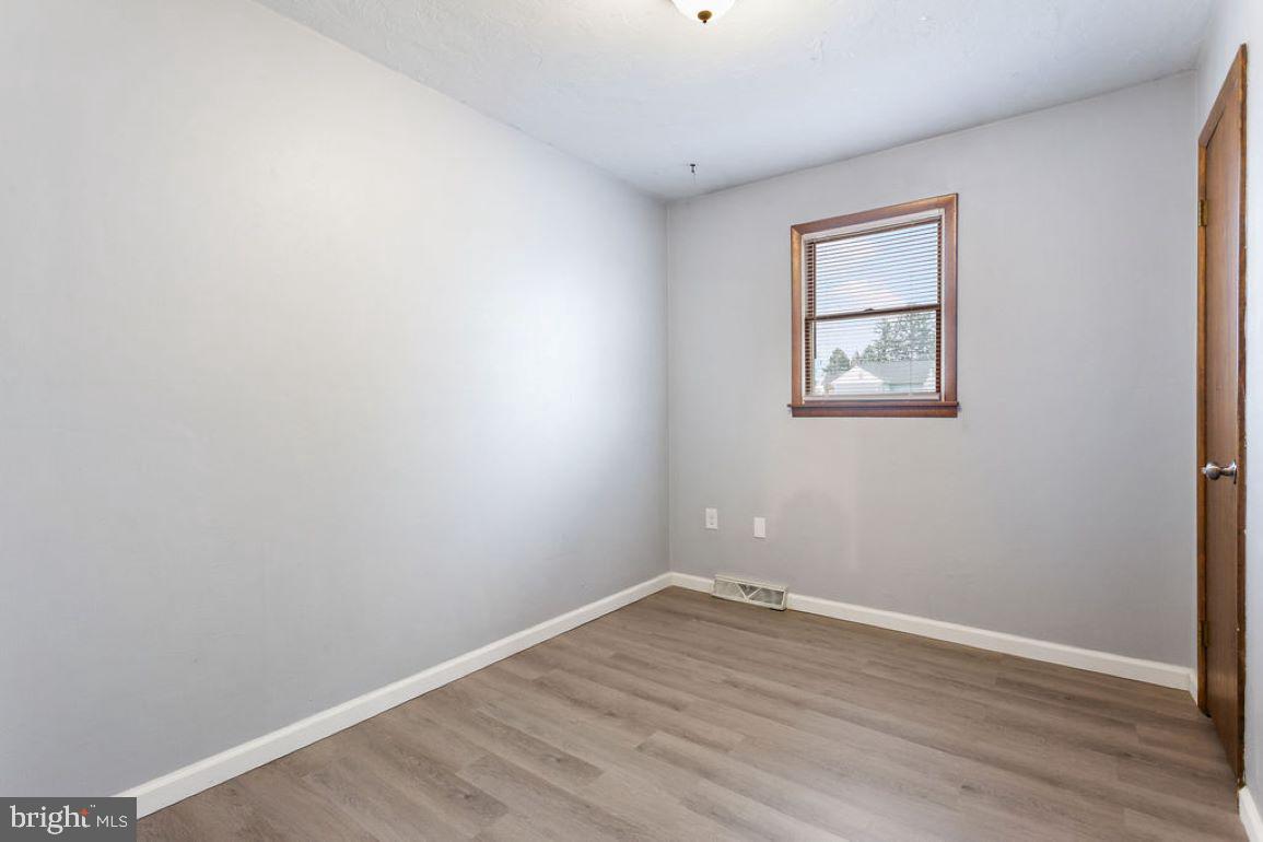 MCSHERRYSTOWN - Residential