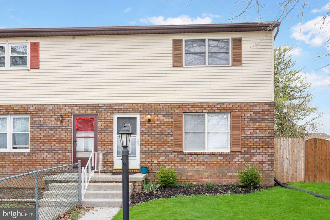 MCSHERRYSTOWN - Residential