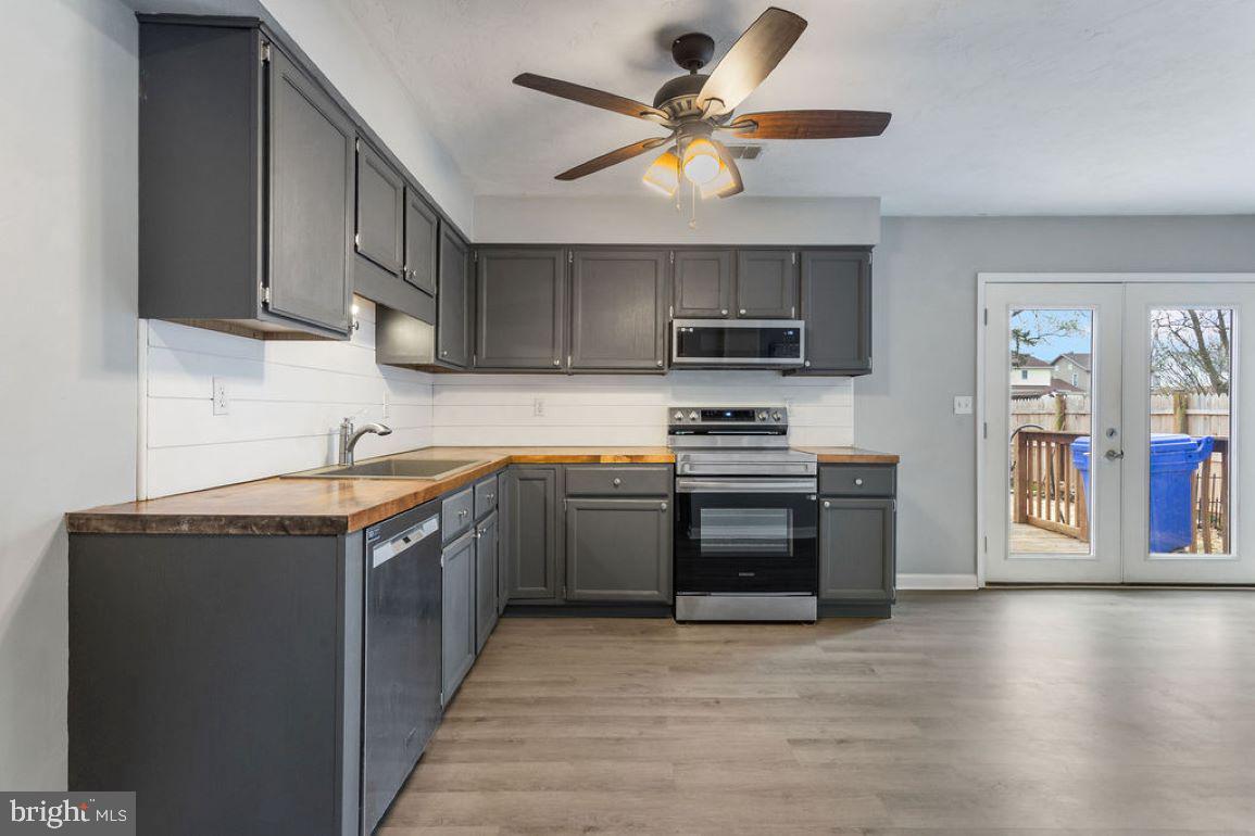 MCSHERRYSTOWN - Residential