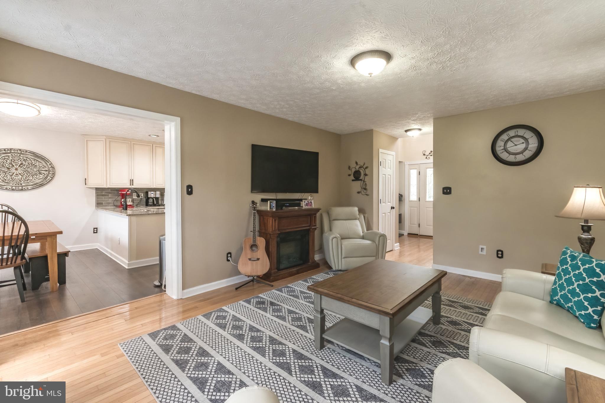 CRESTVIEW ACRES - Residential