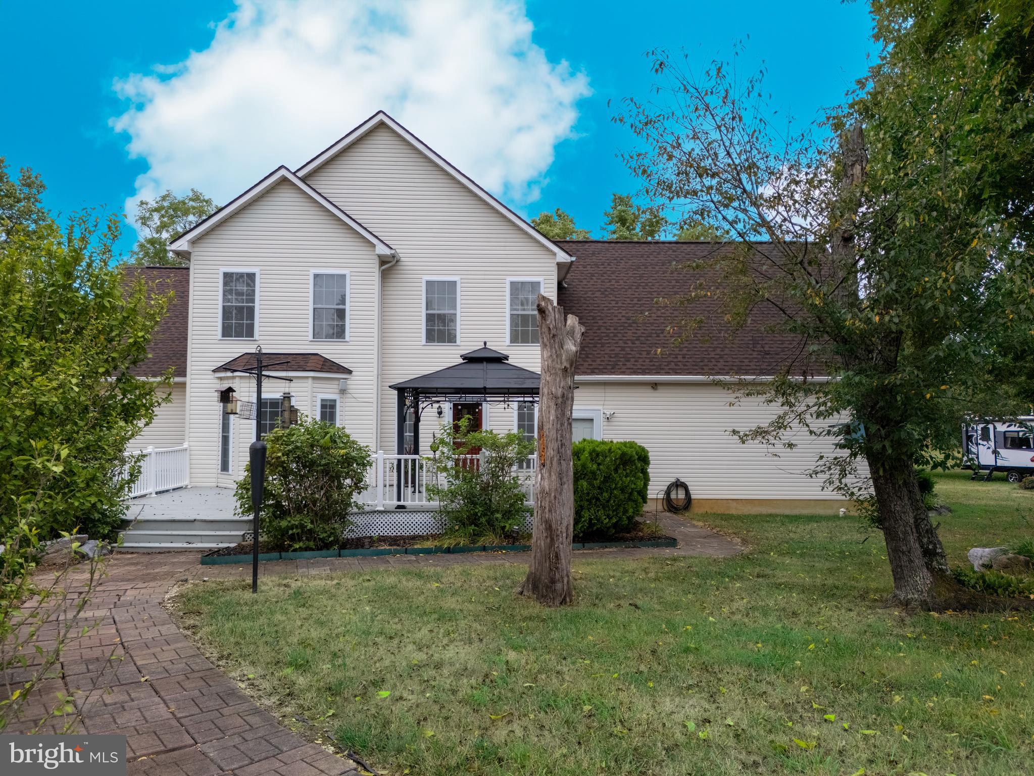 CRESTVIEW ACRES - Residential