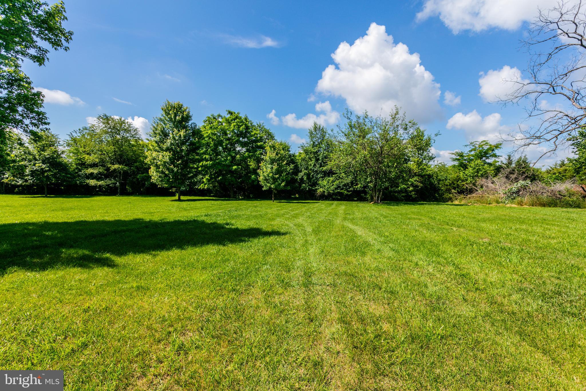 CRESTVIEW ACRES - Residential
