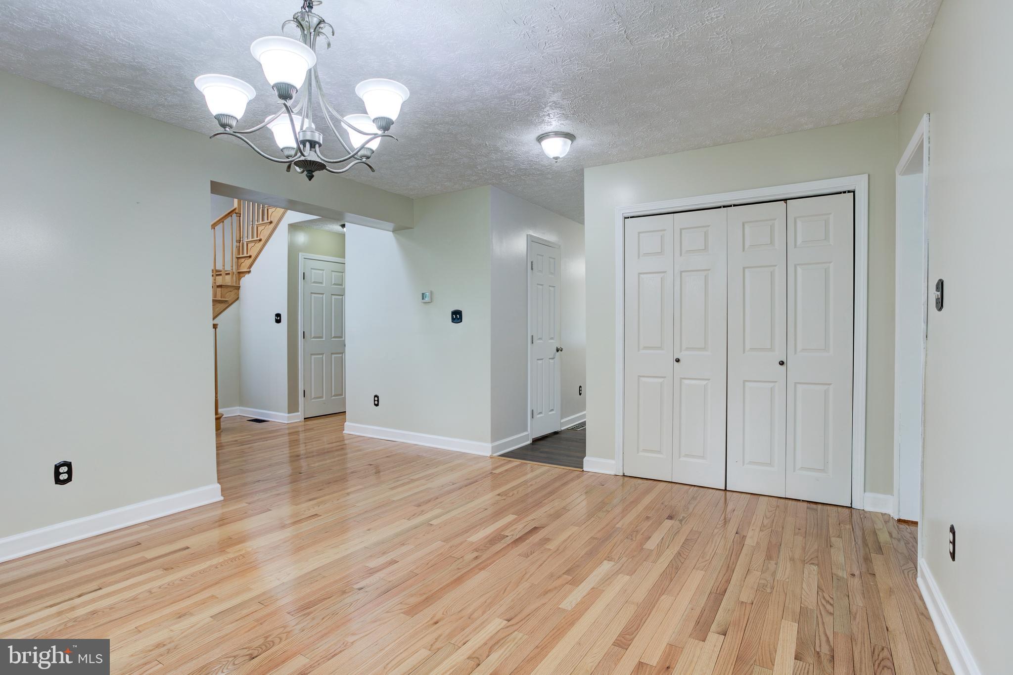 CRESTVIEW ACRES - Residential