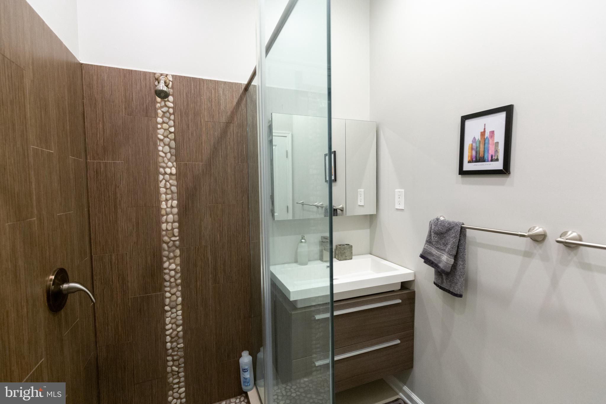 AVENUE OF THE ARTS - Residential