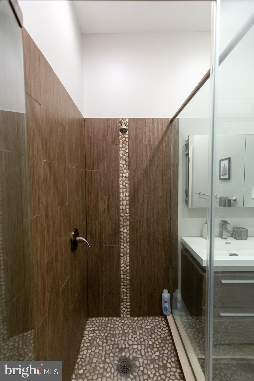 AVENUE OF THE ARTS - Residential