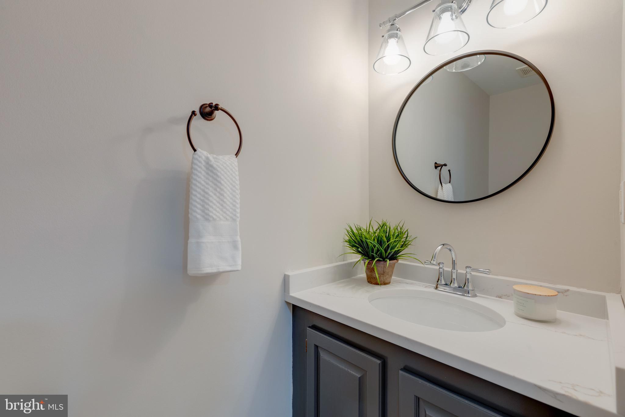 UNIVERSITY CENTER - Residential