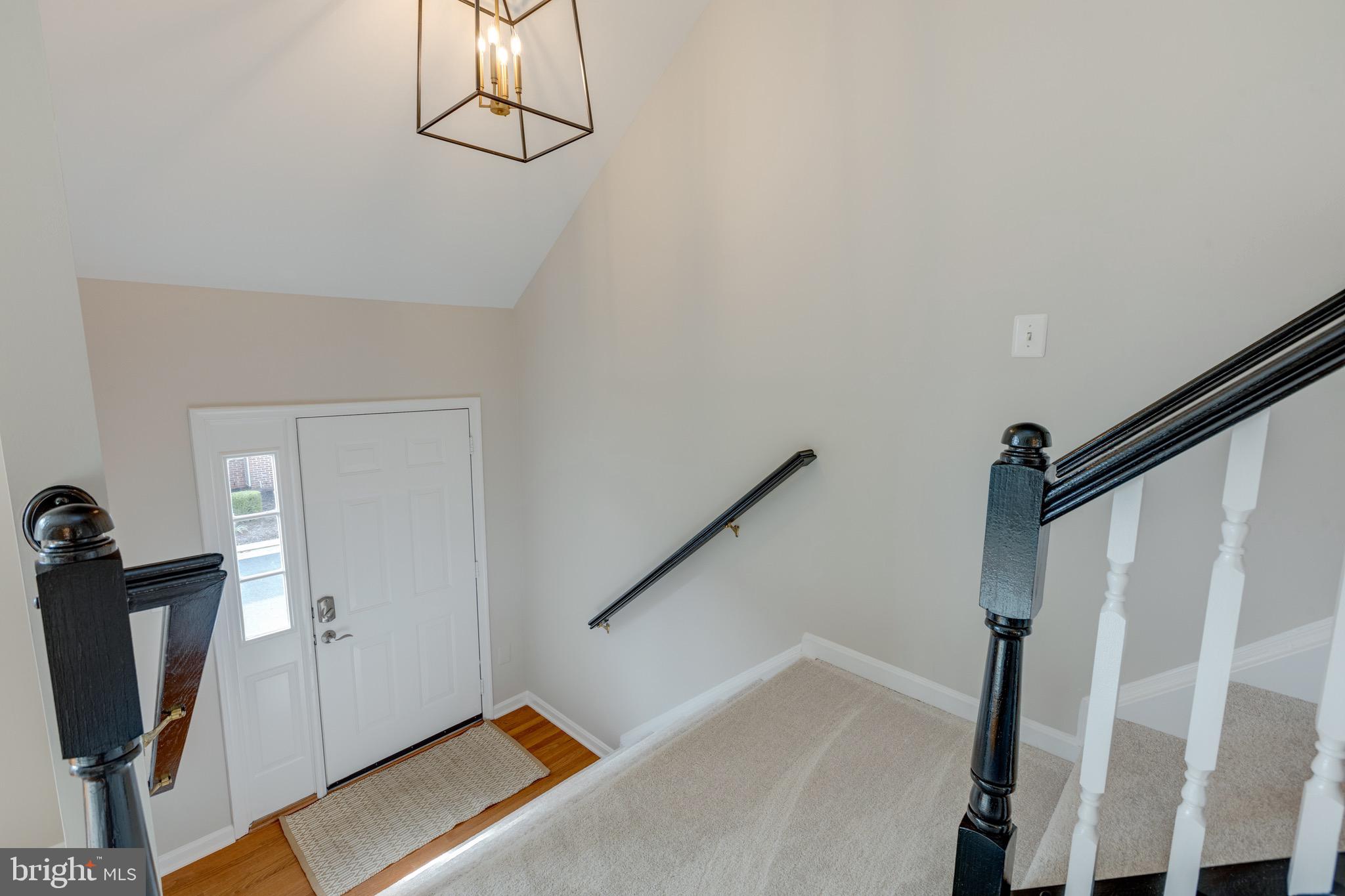 UNIVERSITY CENTER - Residential