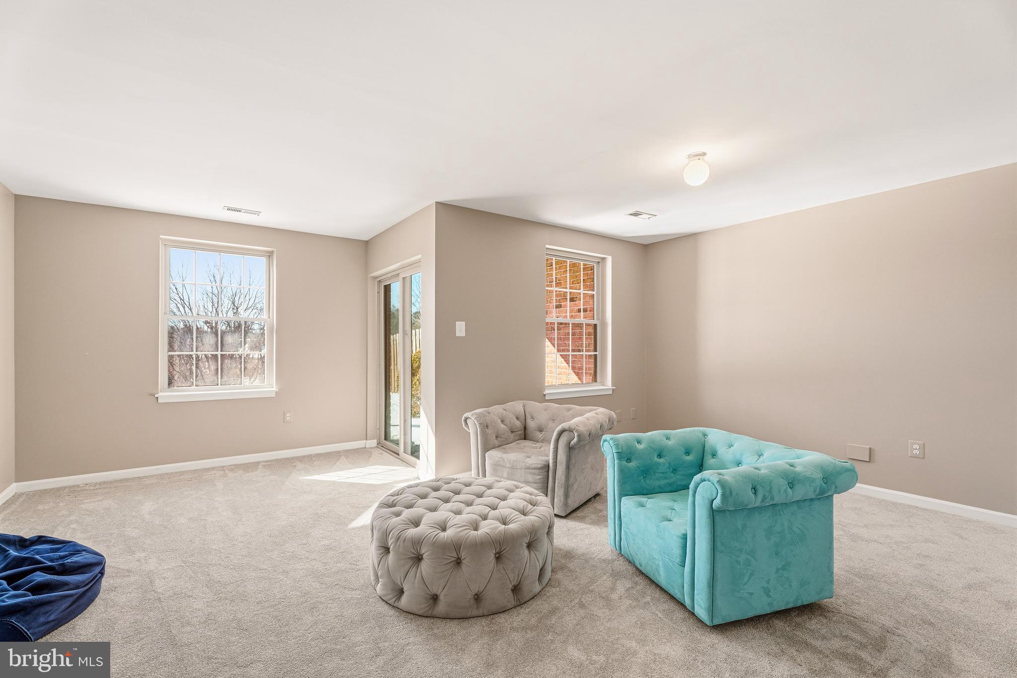 LOVETON FARMS - Residential