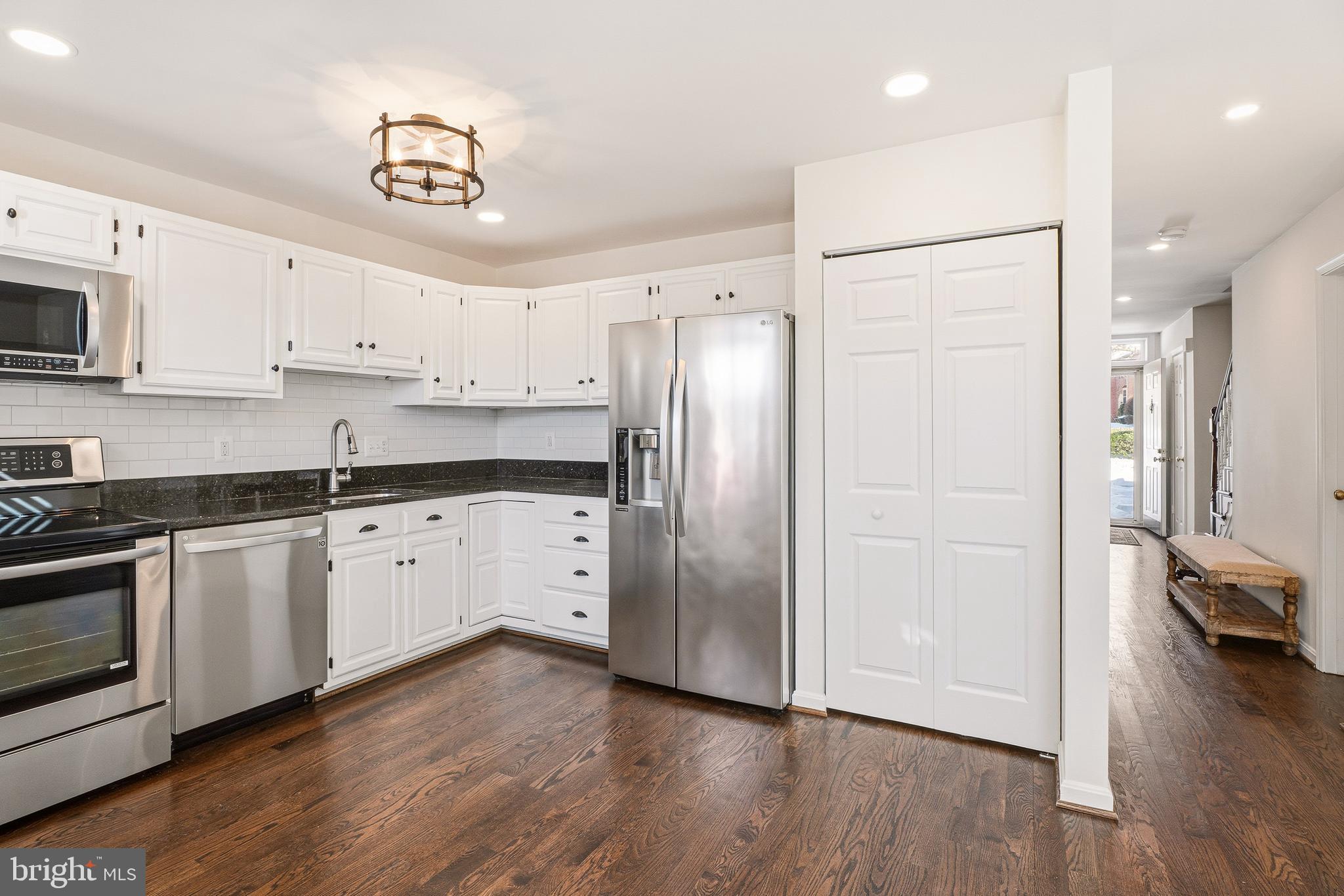 LOVETON FARMS - Residential