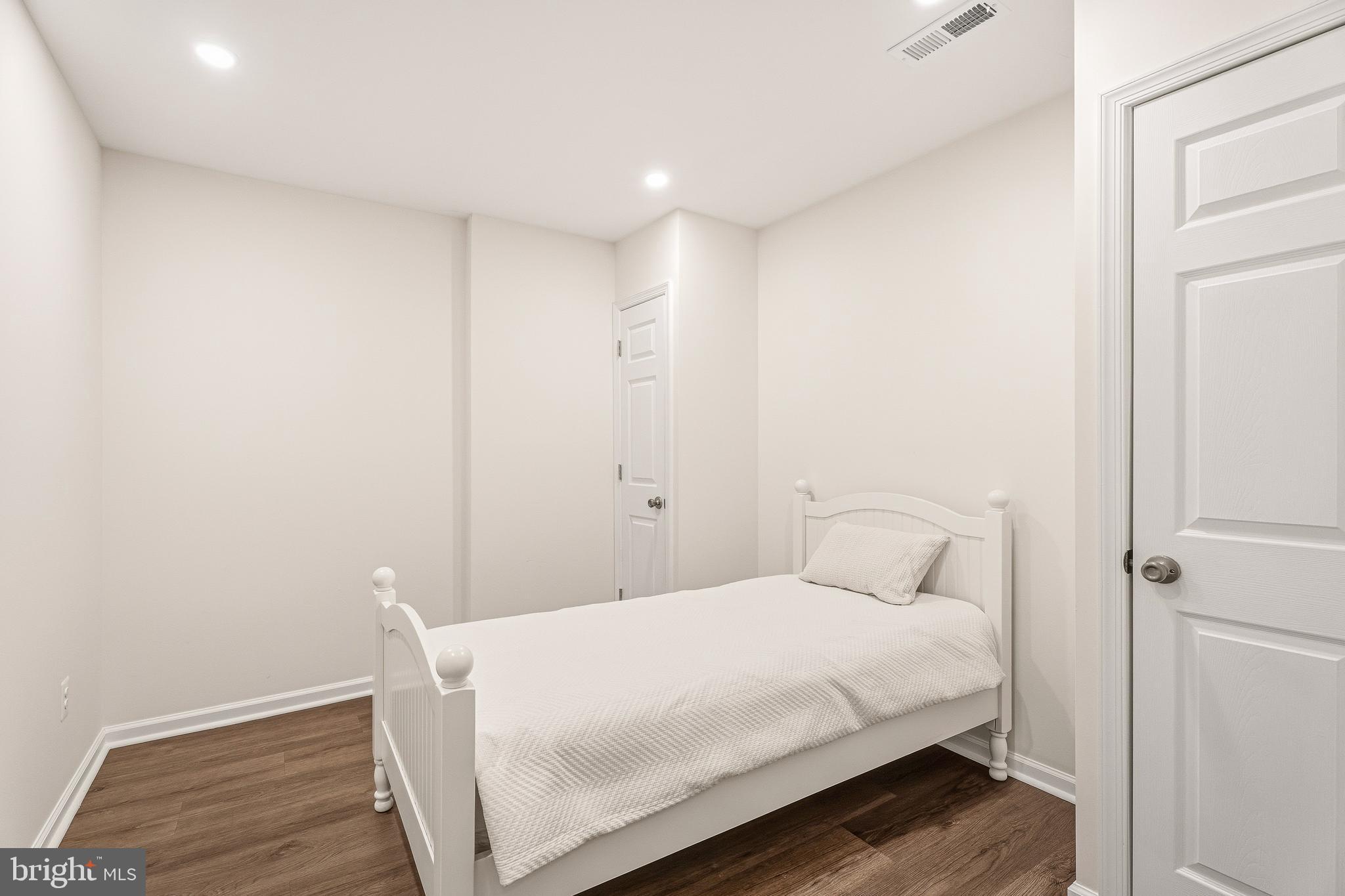 LOVETON FARMS - Residential