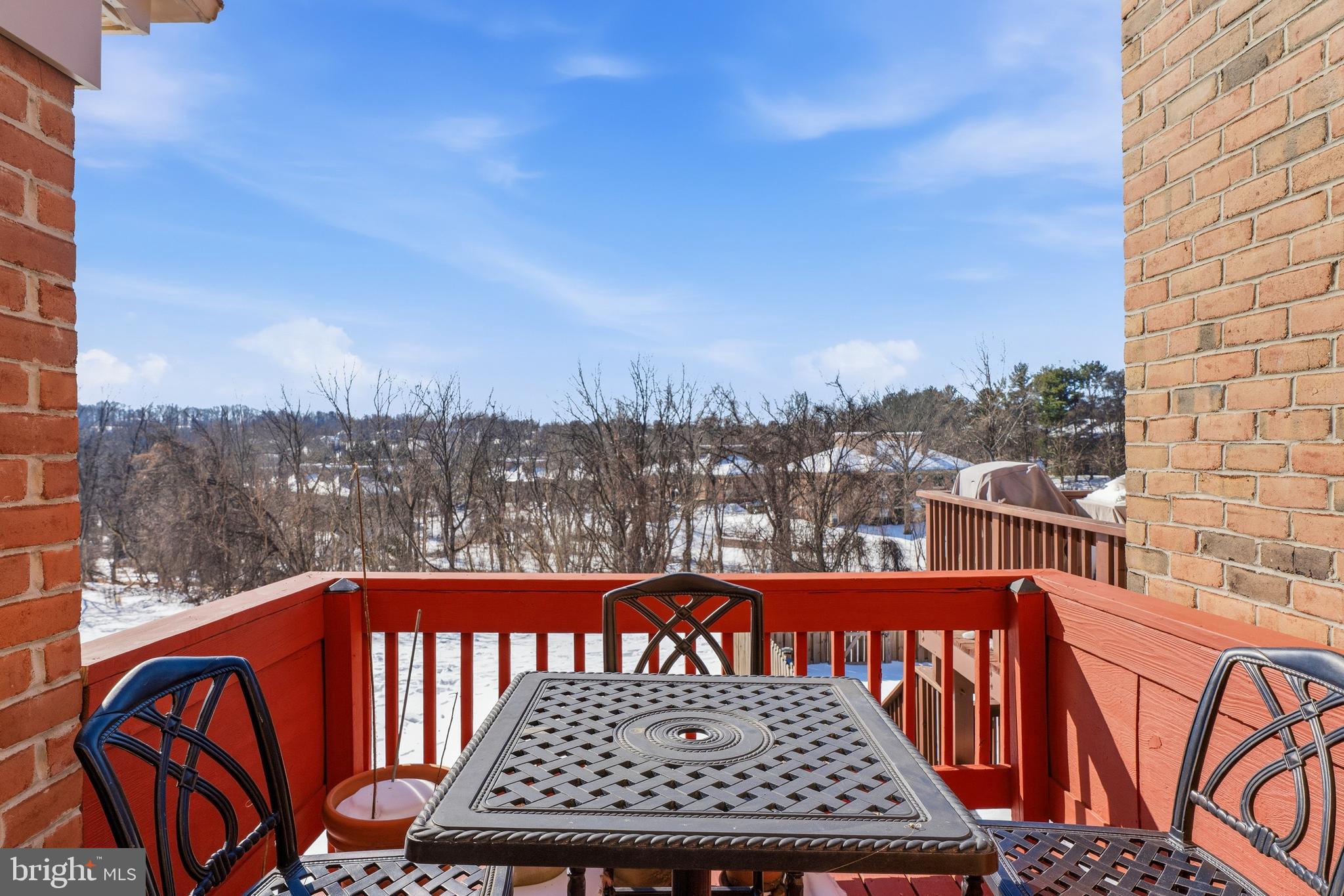 LOVETON FARMS - Residential