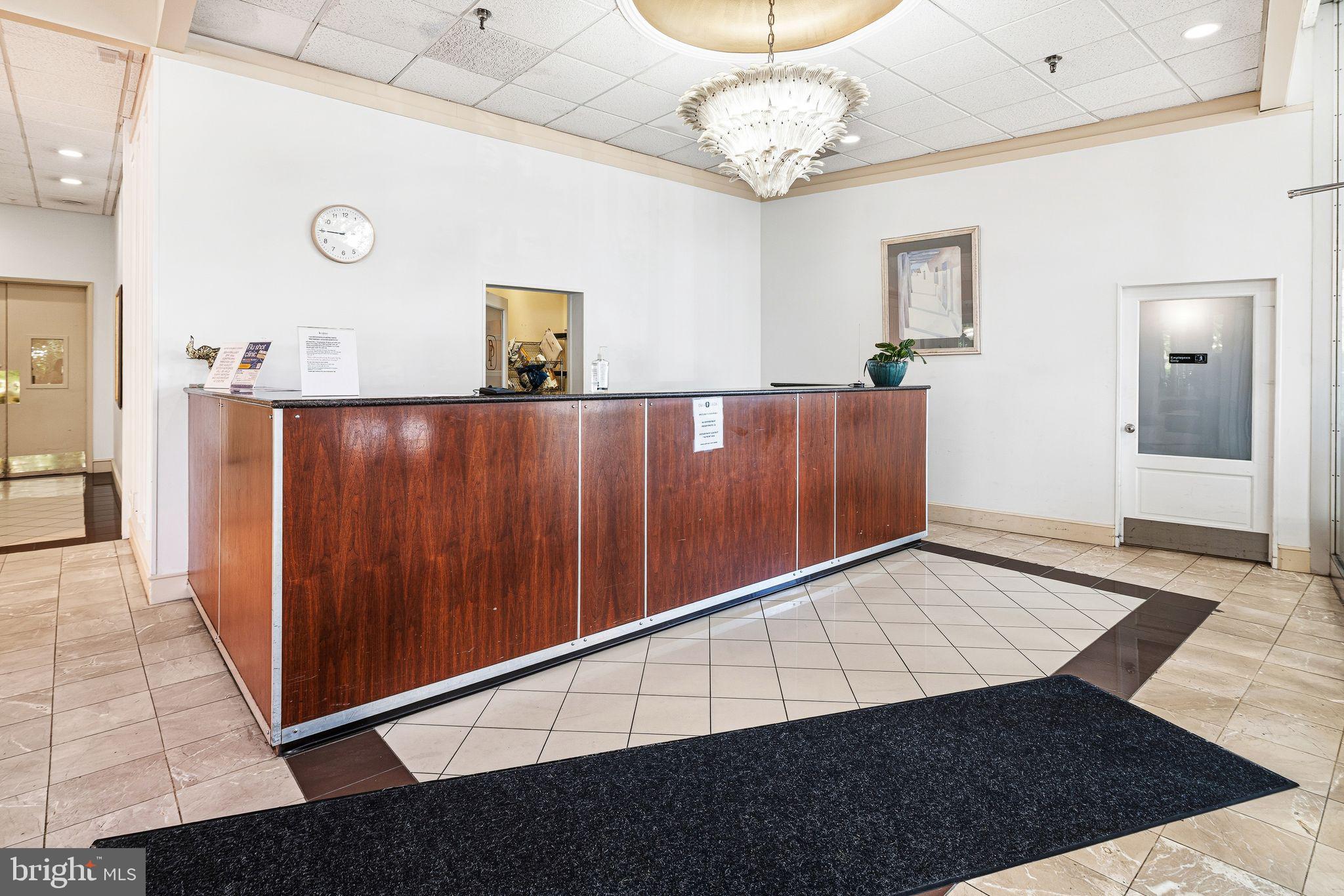 3900 FORD ROAD 10L