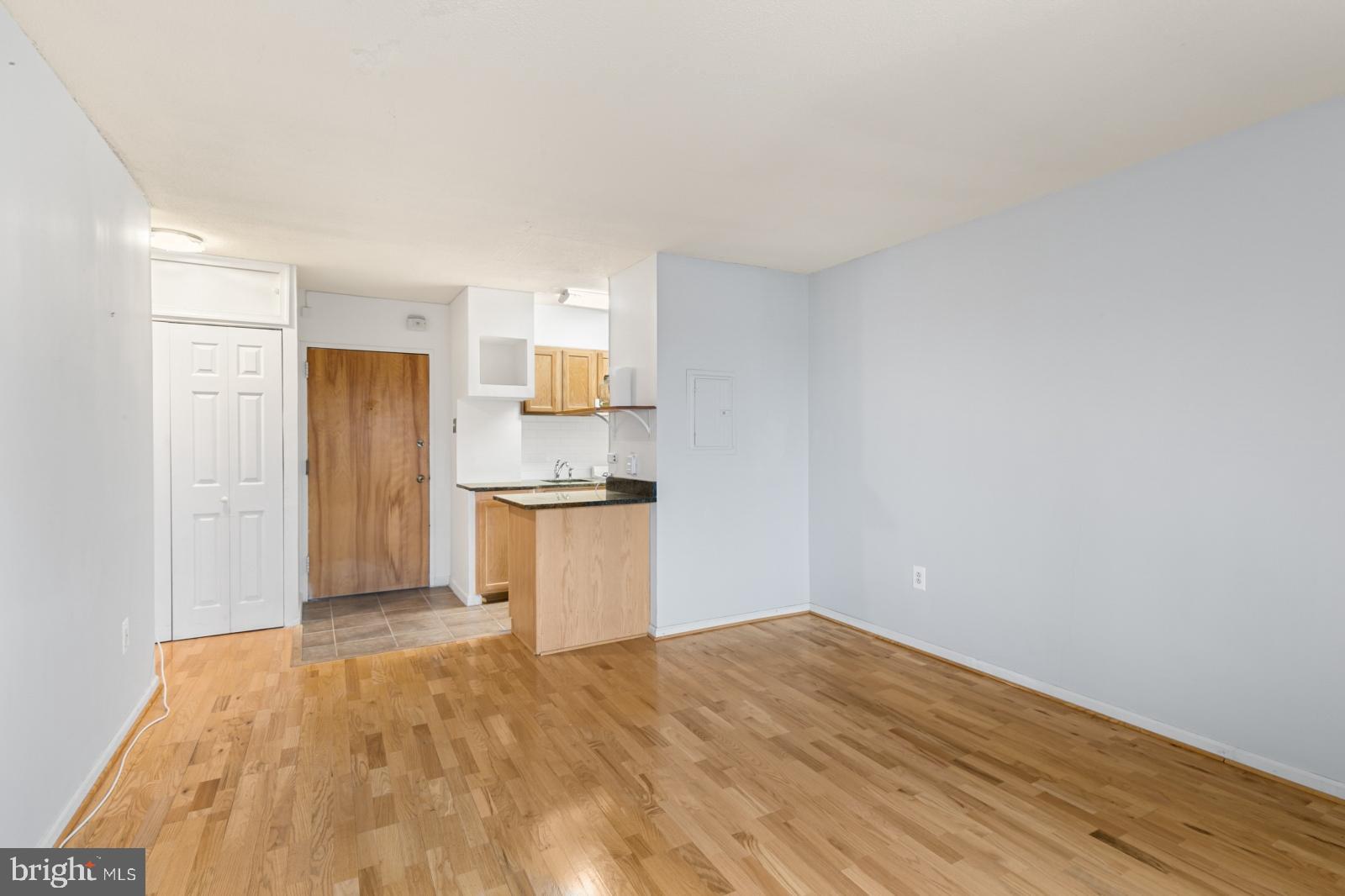 CENTER CITY - Residential Lease
