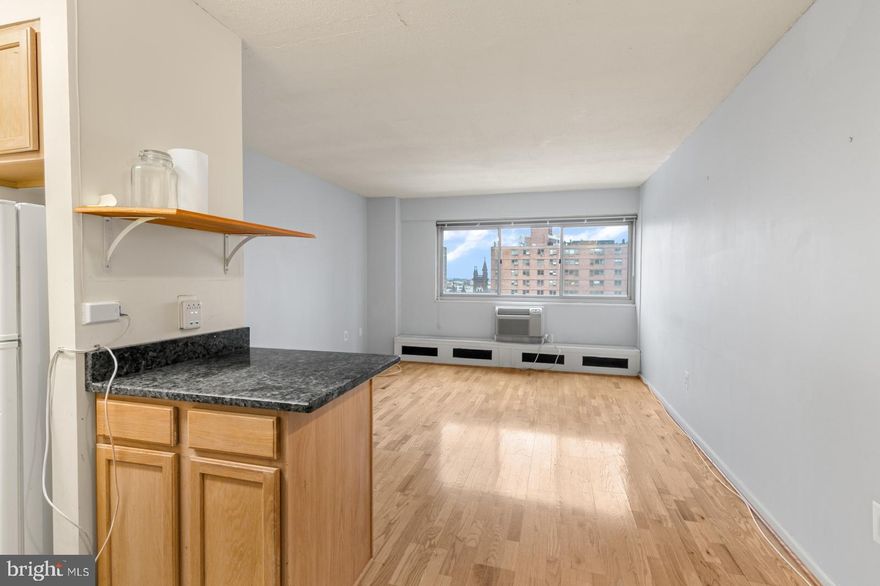 Available NOW | Leasing Special: $1,595/month for a 12-month lease or $1,550/month for a 15-month lease!

Welcome to 2101 Chestnut St #1210 at the Riverwest Condominium! Enjoy desirable building amenities including a secure lobby with desk attendant, mail room, 2 elevators, laundry room, fitness center, common workspace, and more! This lovely 1 bedroom, 1 bathroom unit features a large open living space with big windows that fill the room with natural sunlight, creating a warm and inviting atmosphere. The cozy kitchen at the entry is equipped with a gas stove, refrigerator, granite countertops, tile backsplash and cabinet space for all your cooking needs. Your full bath is stunning with a fully tiled bathtub-shower and a lighted vanity for storage. The large hallway closet has been professionally rebuilt for your convenience. The bedroom offers generous space and another closet for your wardrobe. Located near fantastic dining, shopping, and public transportation with great building amenities - schedule a showing today!

Lease Terms:

Generally, 1st month, 12th month, and 1 month security deposit due at, or prior to, lease signing. Other terms may be required by Landlord. $55 application fee per applicant. Pets are conditional on owner's approval and may require an additional fee and a building non-refundable pet fee of $350. Pets must be under 45 lbs and 15 inches. Breed Restrictions apply; pets must be spayed/neutered. Electric, gas, and water are included in the monthly rent. Tenants responsible for: cable/internet and move-in fees. Move-ins Monday-Saturday 9am-4pm are $400. No Sunday move-ins permitted.