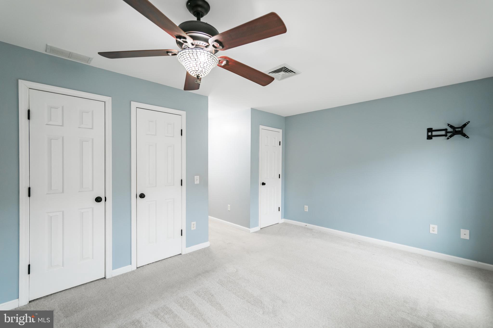 NORTHERN LIBERTIES - Residential Lease