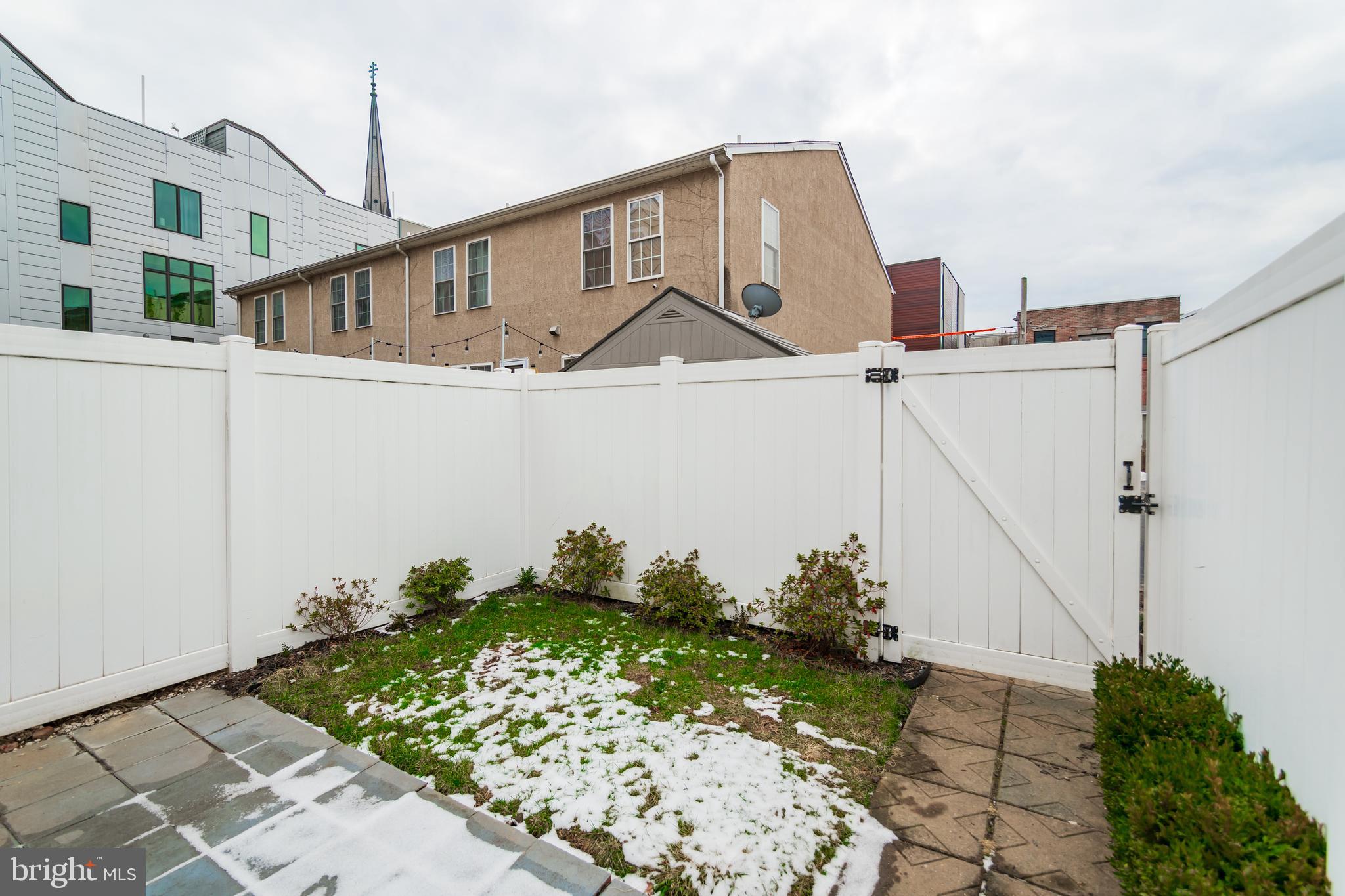 NORTHERN LIBERTIES - Residential Lease