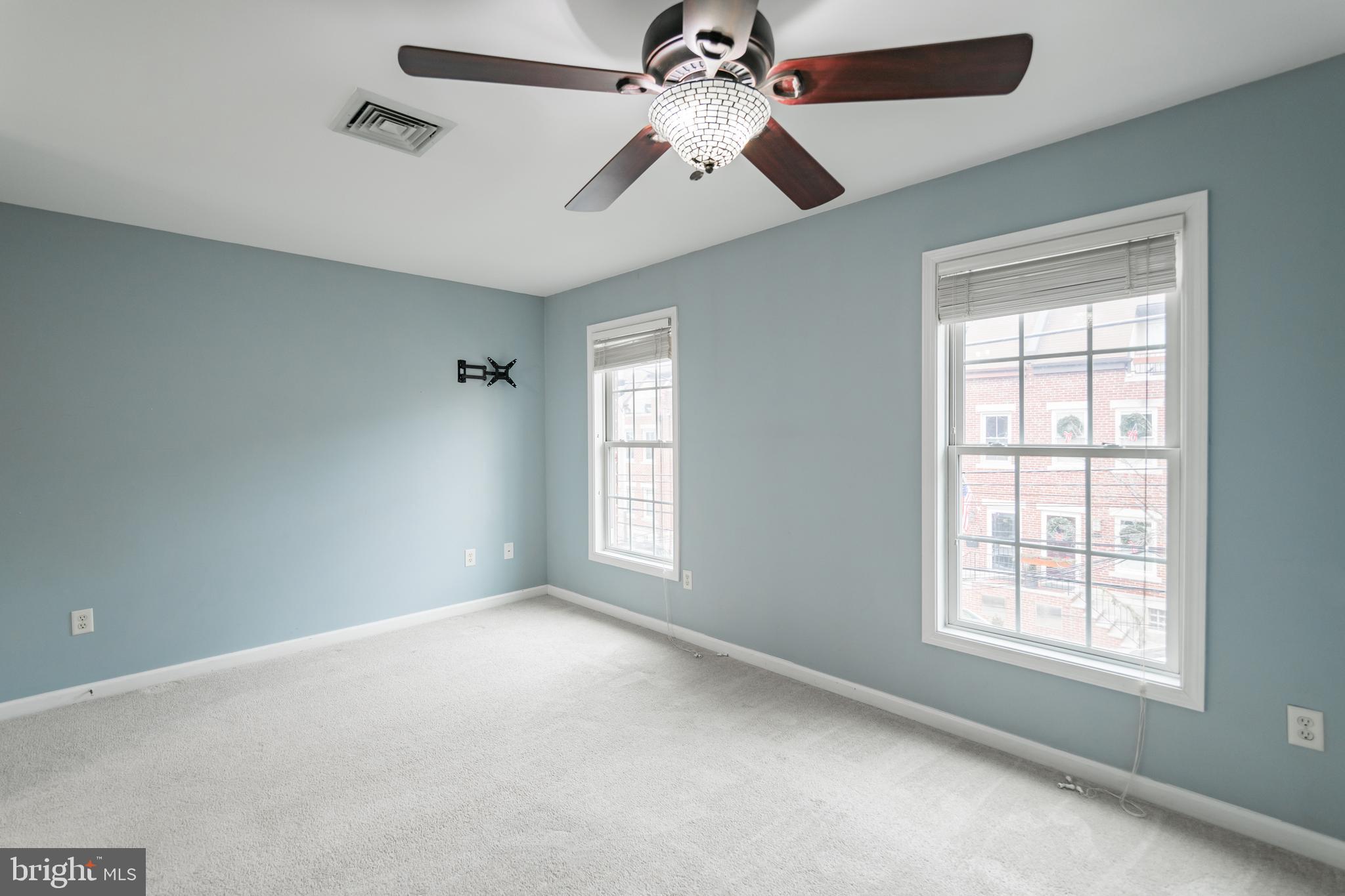 NORTHERN LIBERTIES - Residential Lease