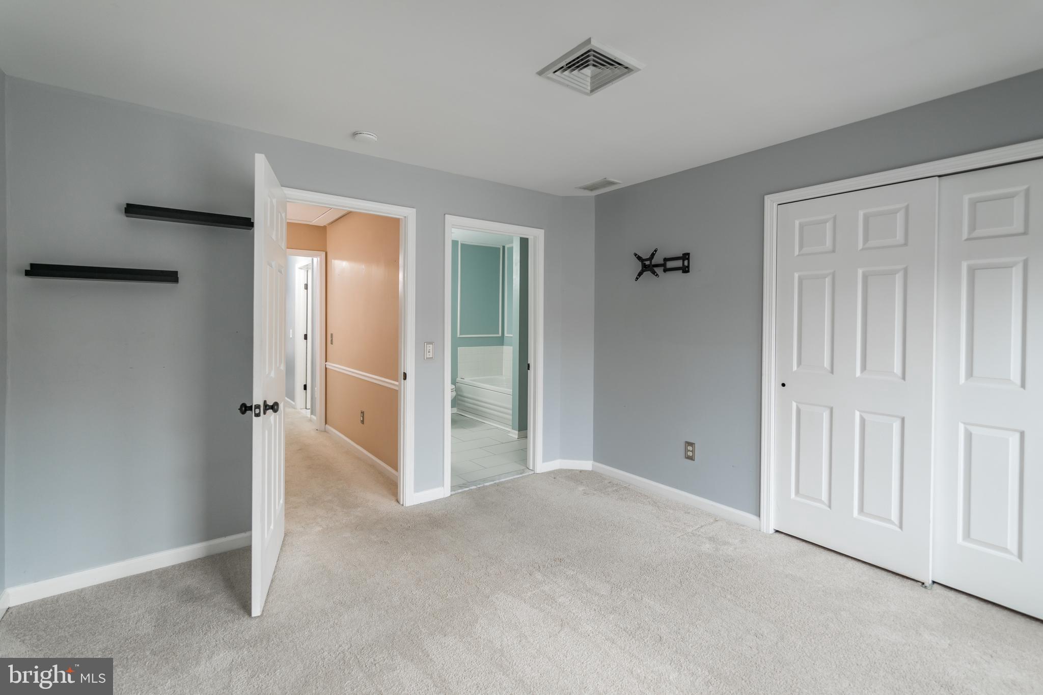 NORTHERN LIBERTIES - Residential Lease