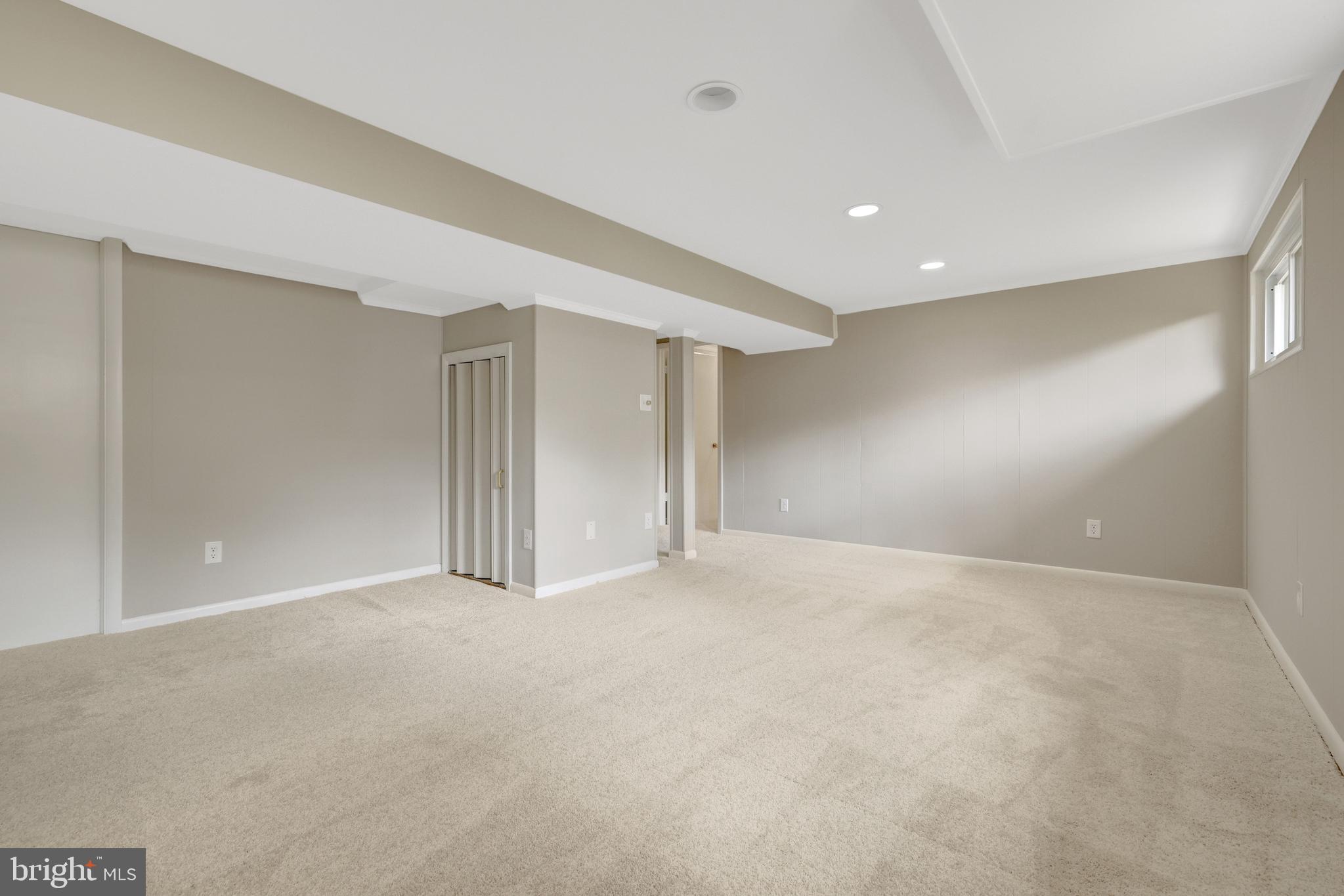KINGS PARK - Residential