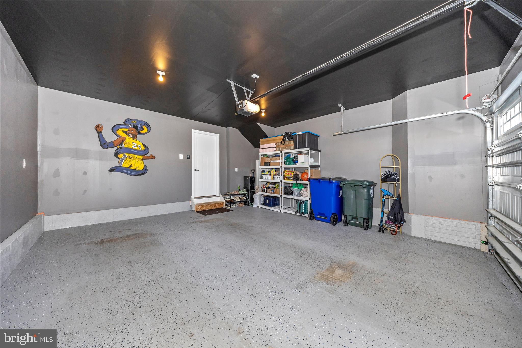 BELLE AIR TOWNHOMES - Residential