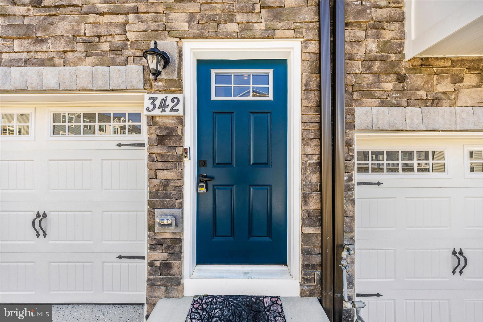 BELLE AIR TOWNHOMES - Residential