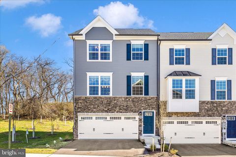 Townhouse For Sale - 342 Marquis St<br/> Frederick County, FREDERICK, MD 21702
