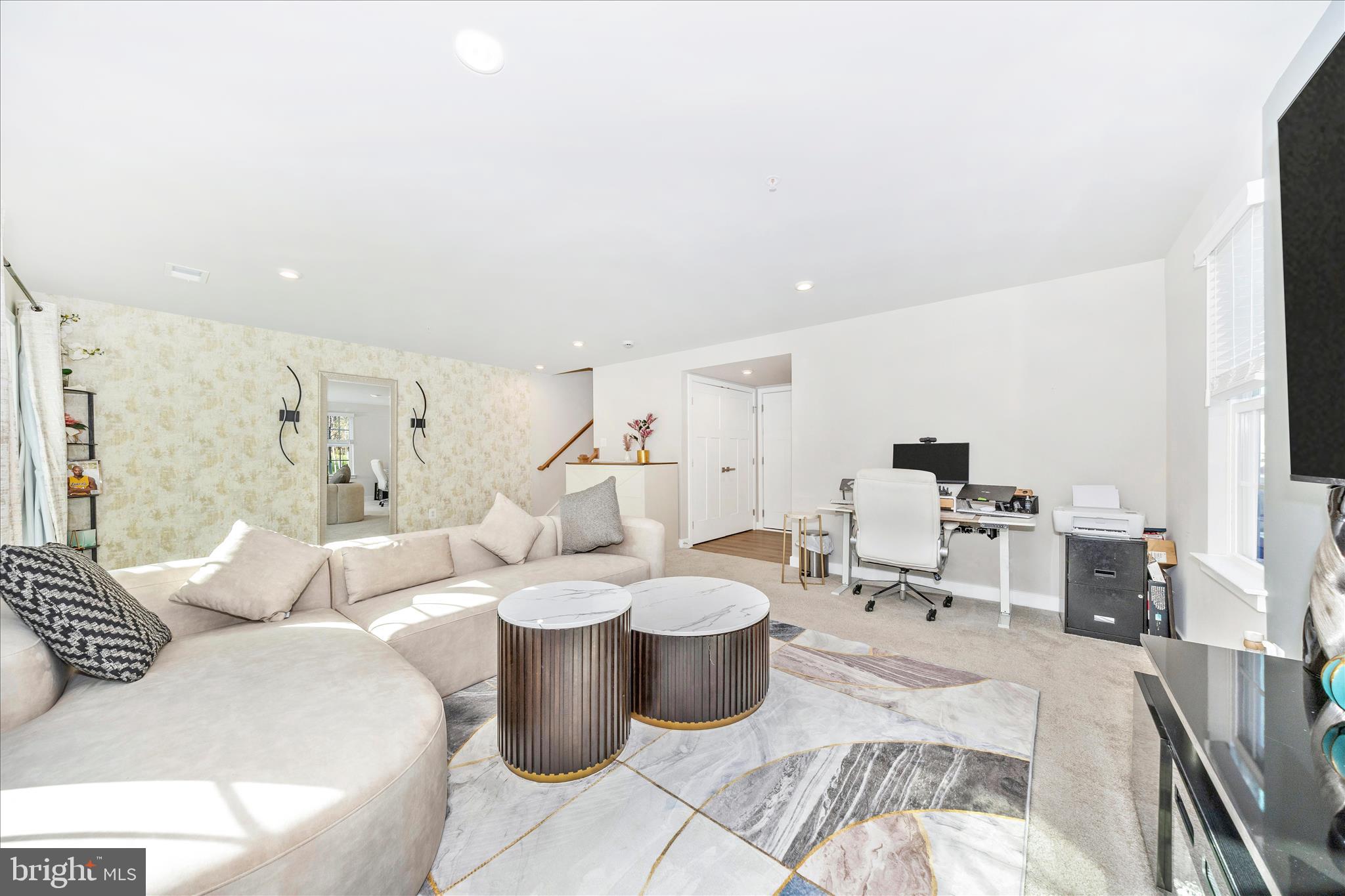 BELLE AIR TOWNHOMES - Residential