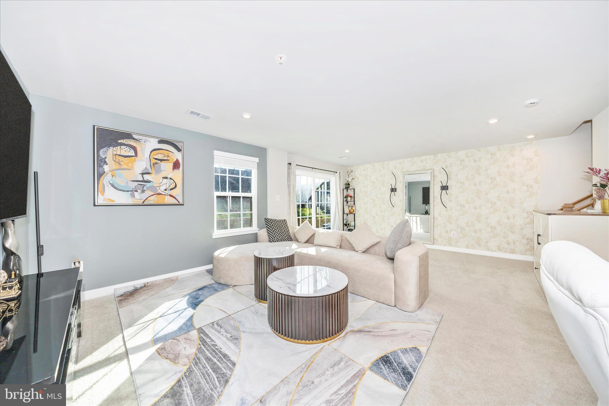 BELLE AIR TOWNHOMES - Residential