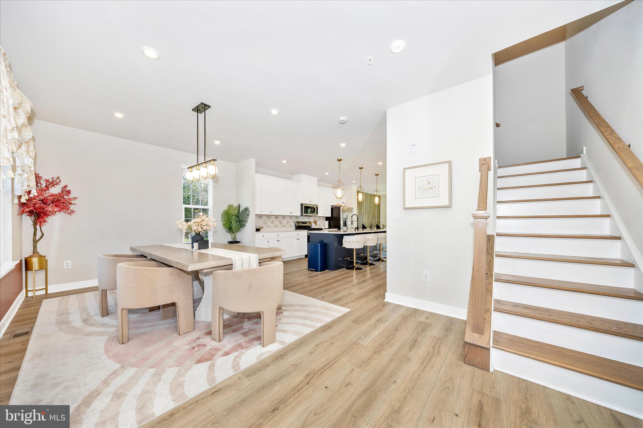 BELLE AIR TOWNHOMES - Residential