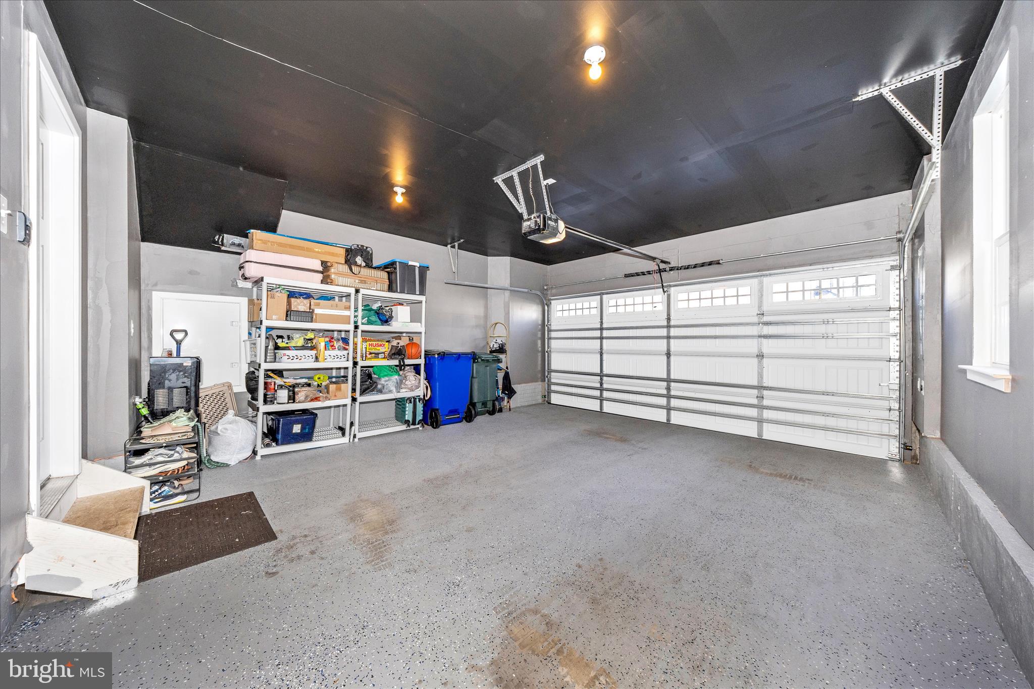 BELLE AIR TOWNHOMES - Residential