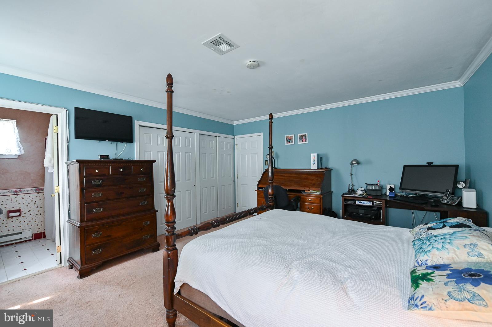 THE PINES - Residential