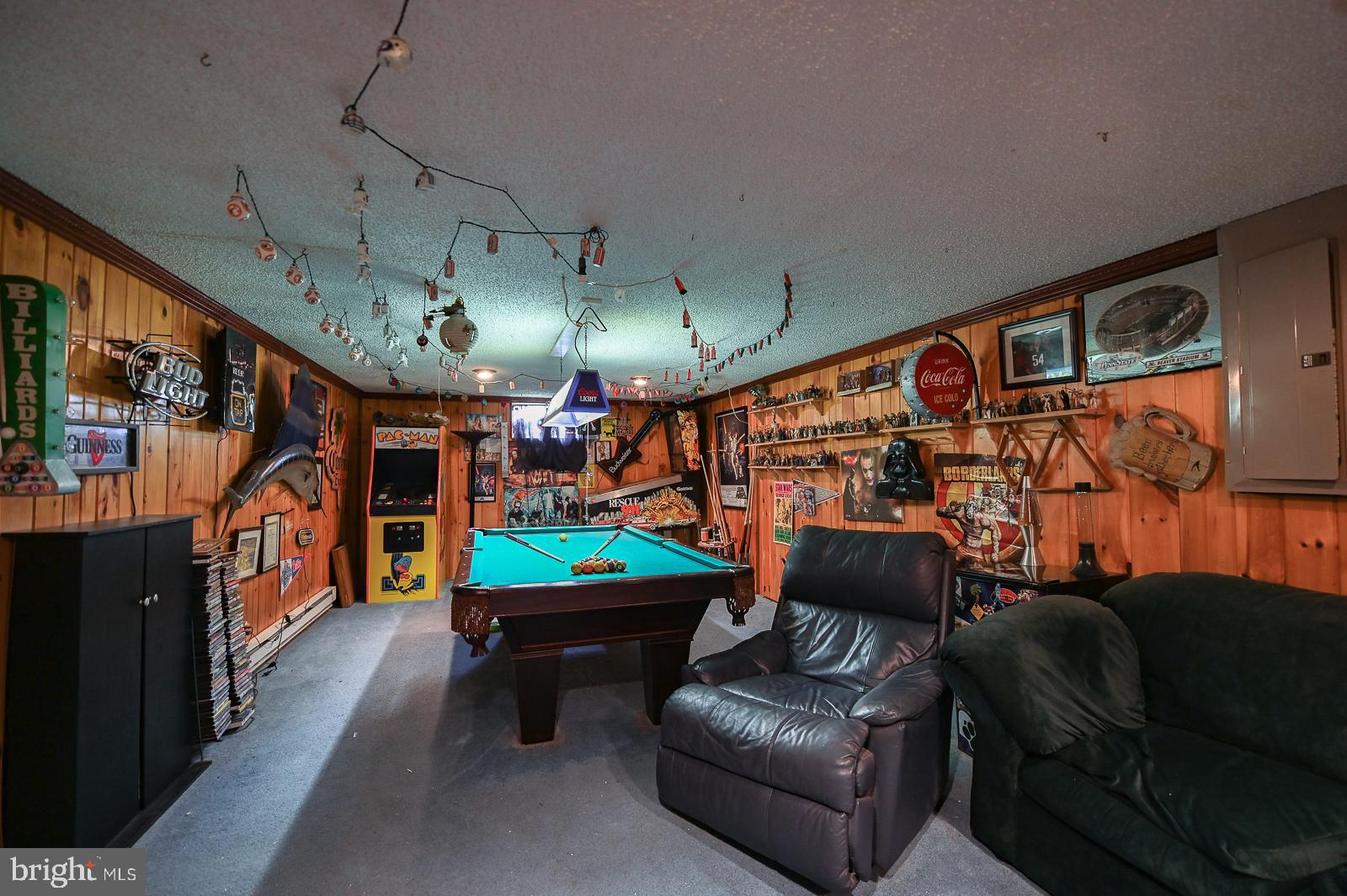 THE PINES - Residential