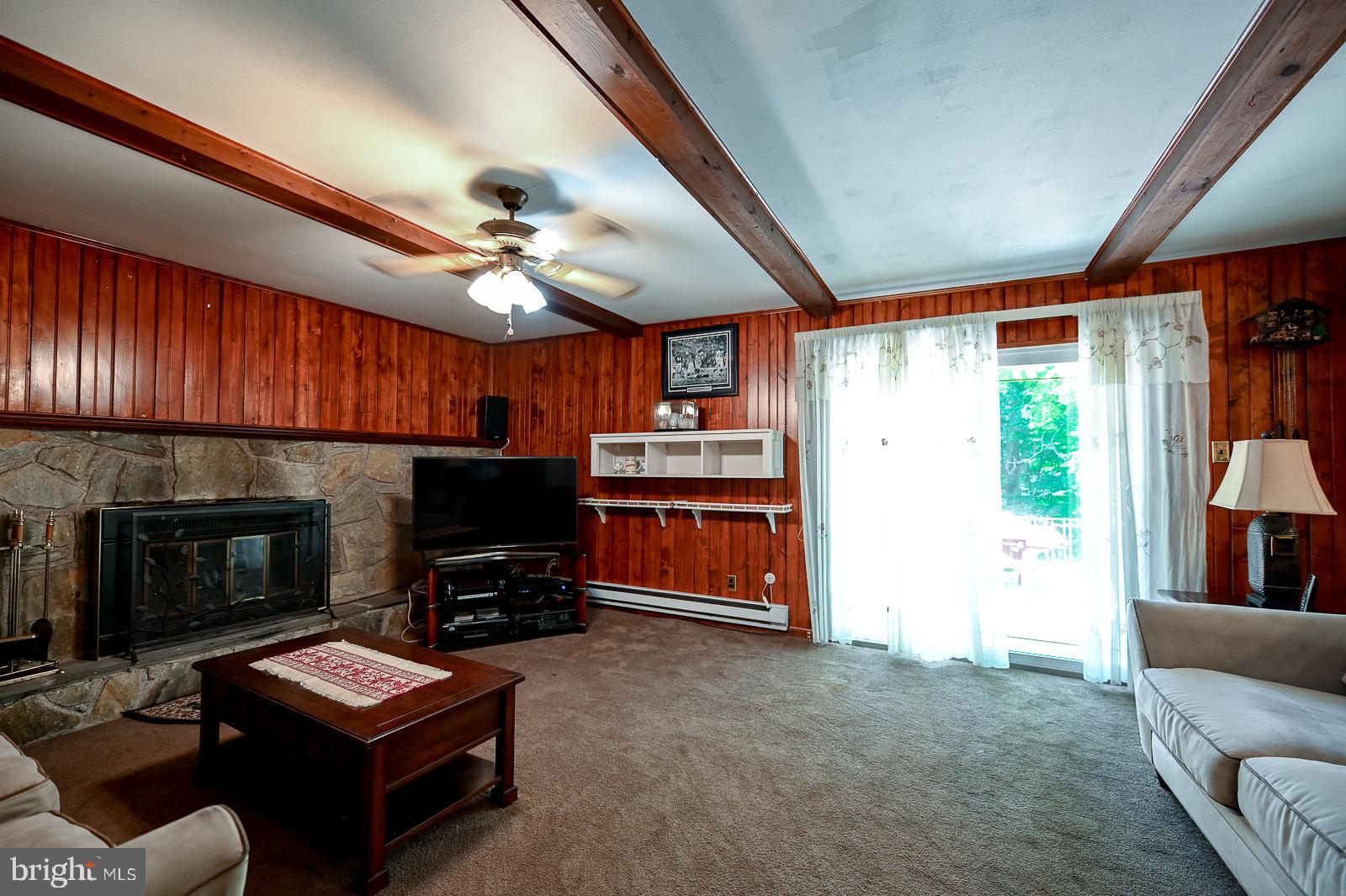 THE PINES - Residential