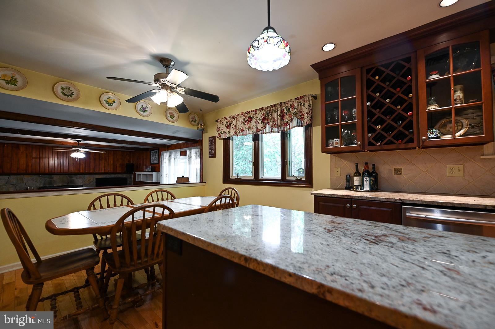 THE PINES - Residential