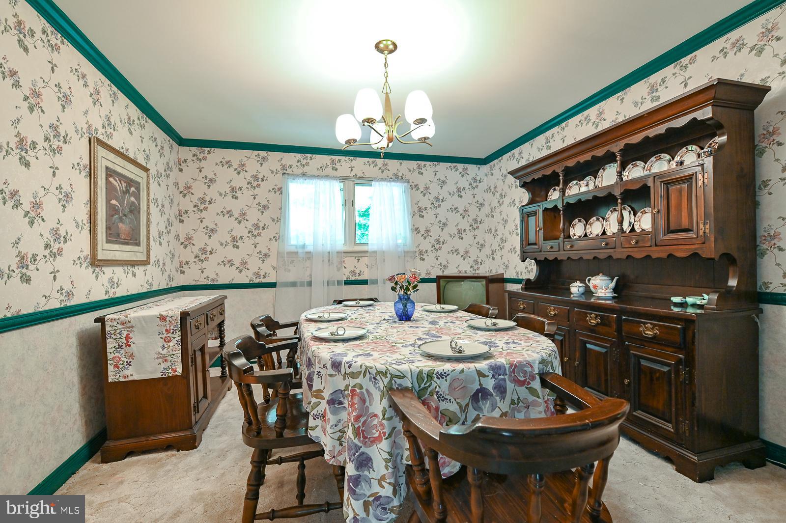 THE PINES - Residential