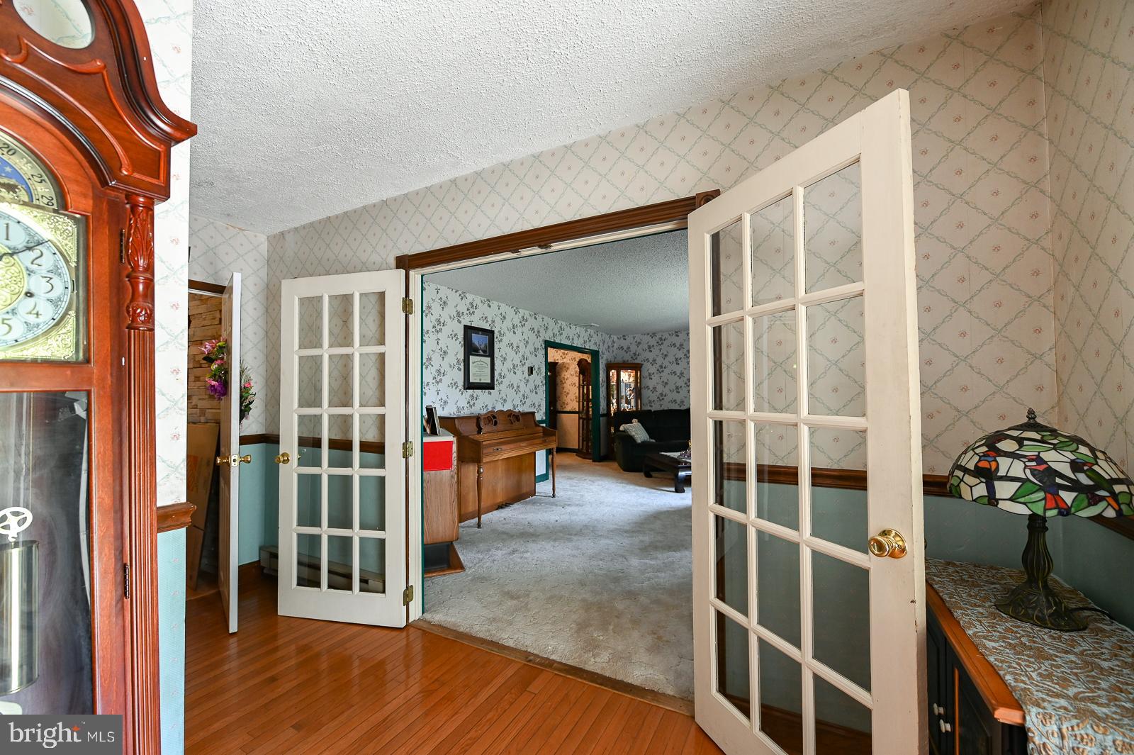 THE PINES - Residential