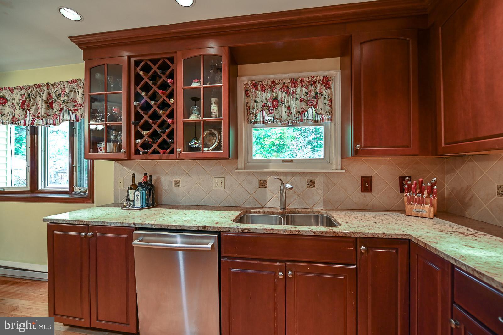 THE PINES - Residential