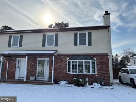 148 B Bay Shore Drive Unit B, Barnegat, NJ MLS: NJOC2038818