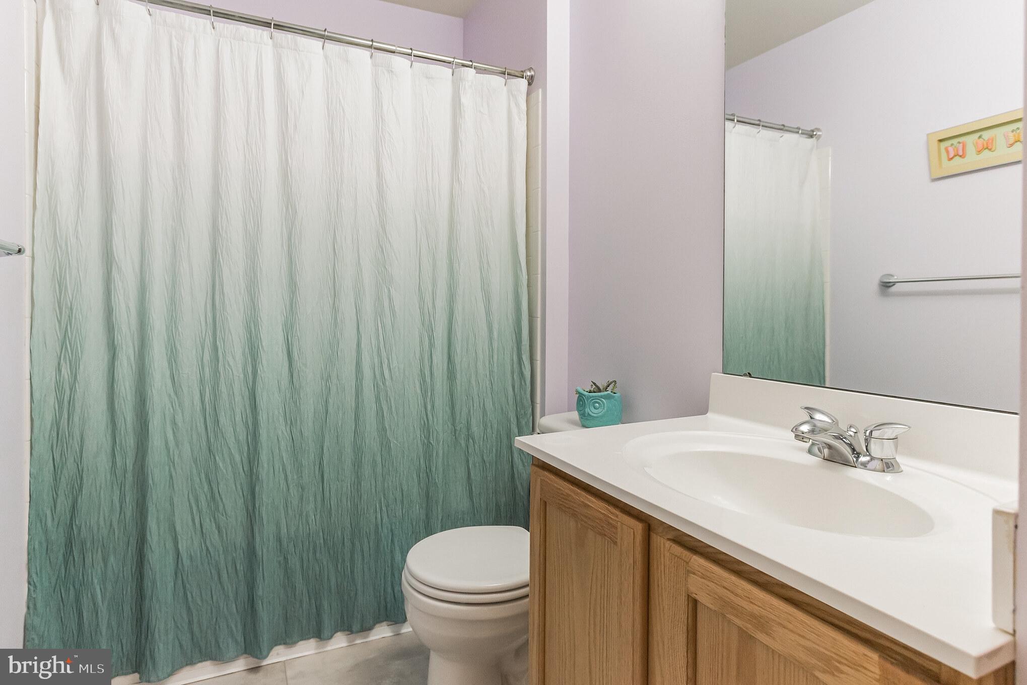 RISING HILLS - Residential