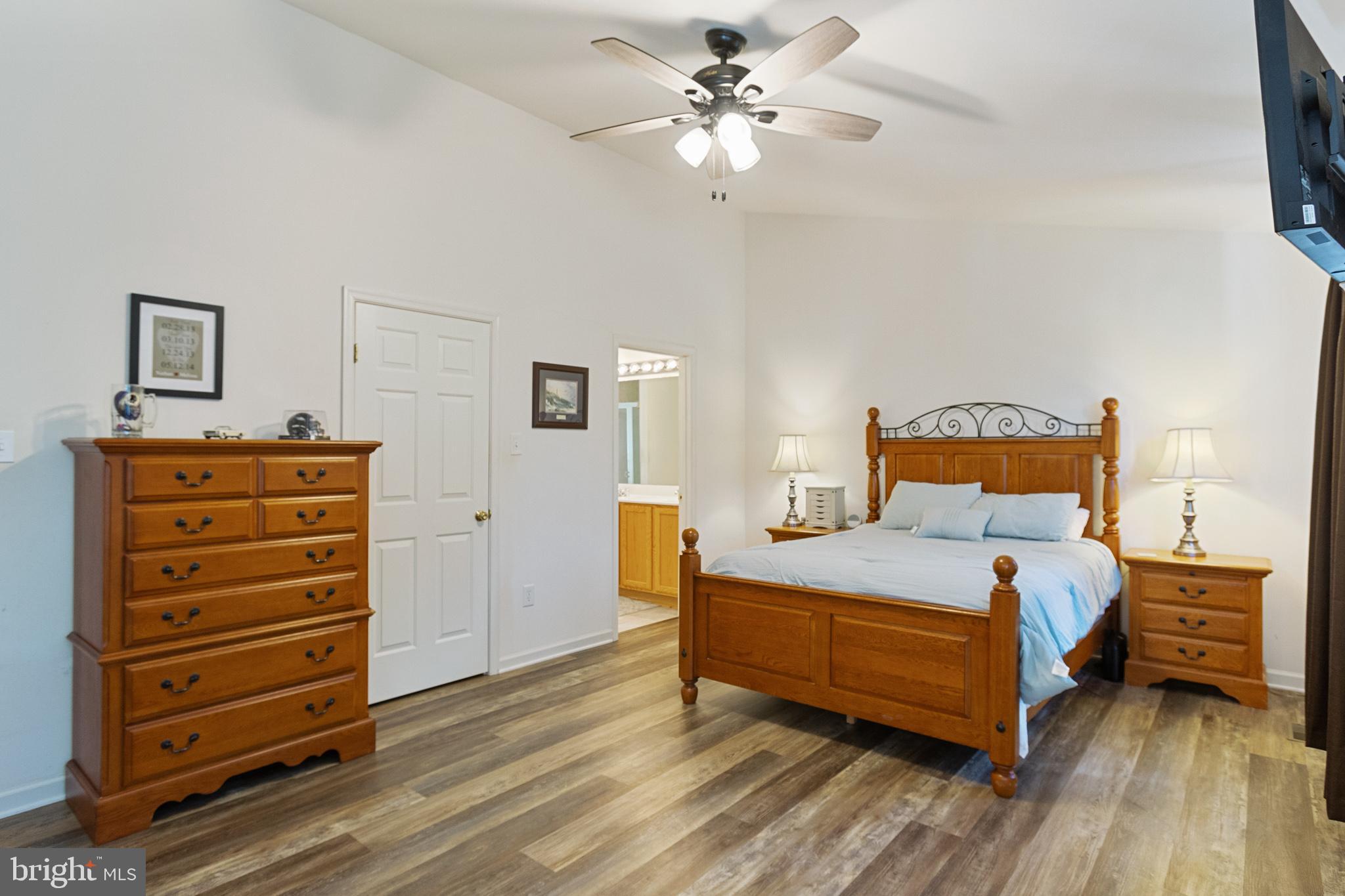 RISING HILLS - Residential