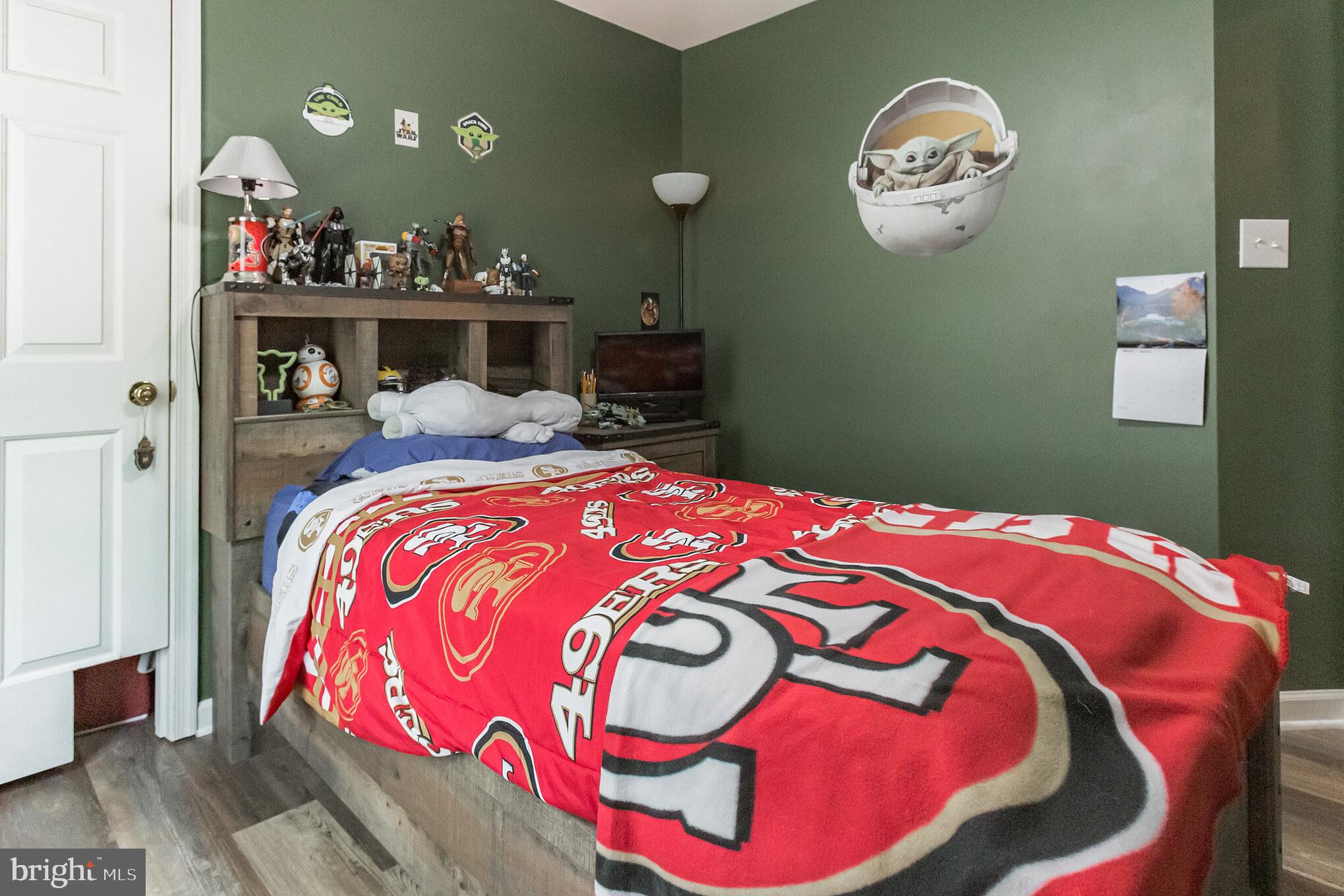 RISING HILLS - Residential