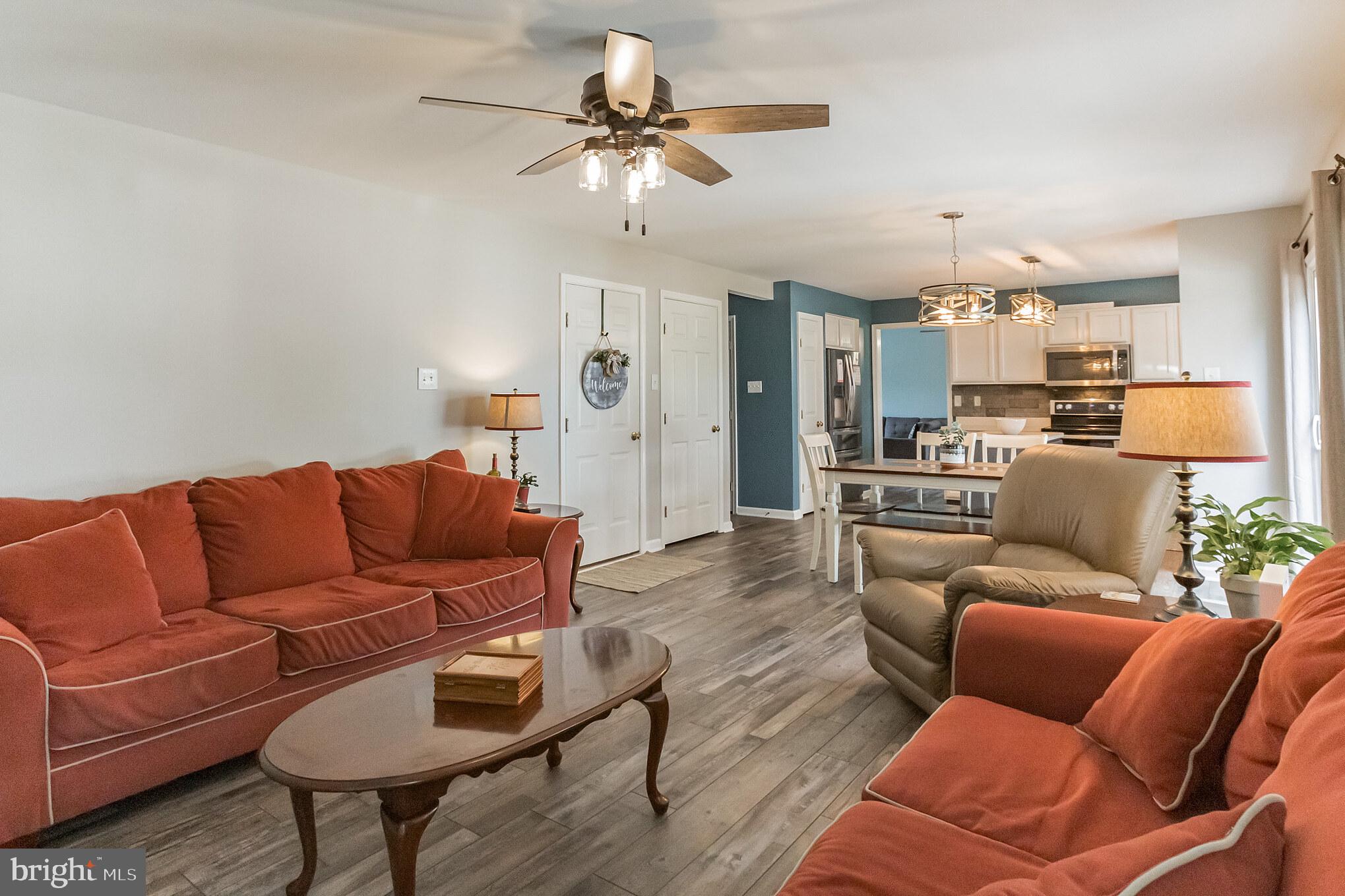 RISING HILLS - Residential